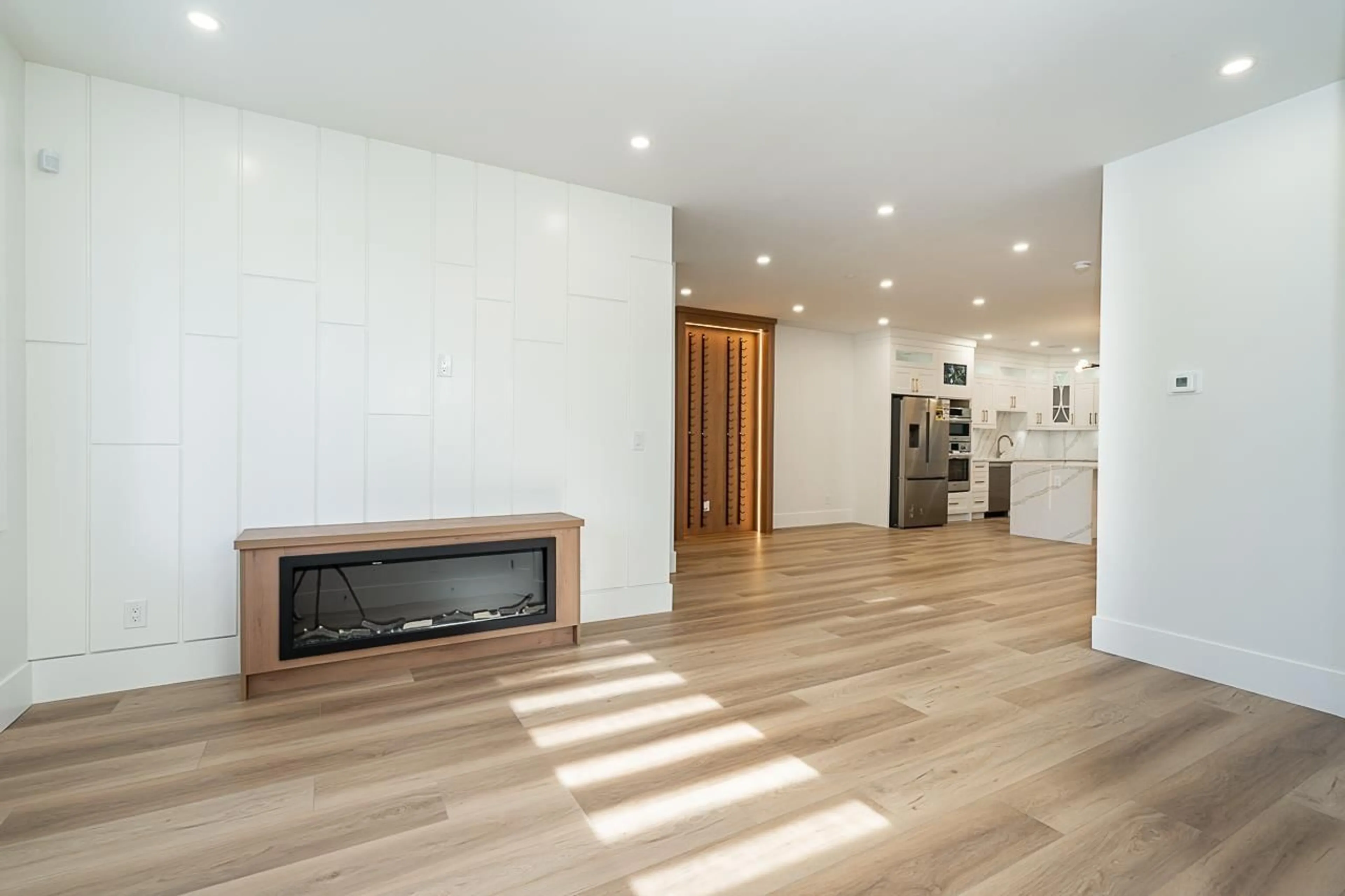 Unknown for 15492 THRIFT, White Rock British Columbia V4B2L9
