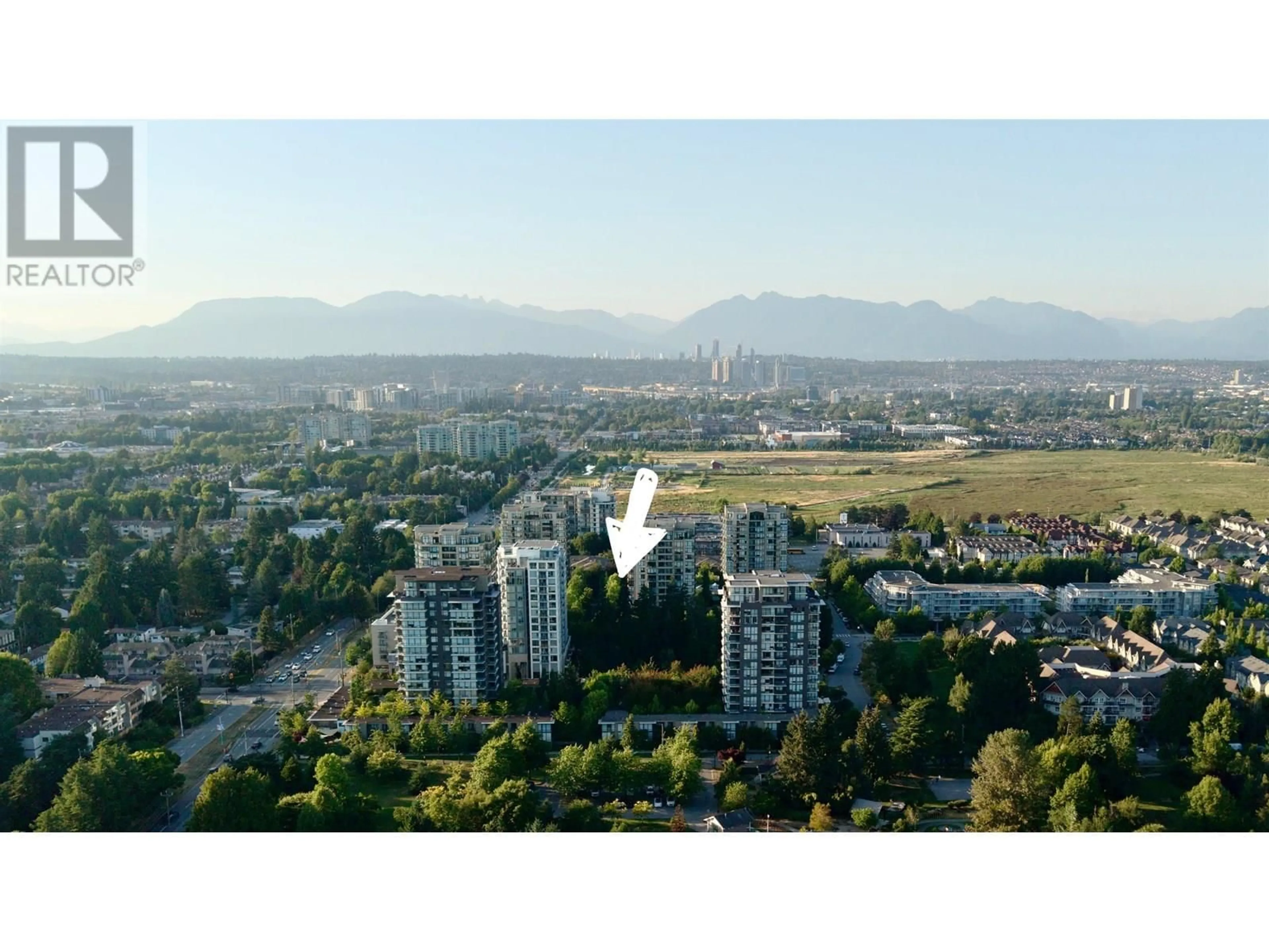 A pic from outside/outdoor area/front of a property/back of a property/a pic from drone, mountain view for 1 - 9133 HEMLOCK DRIVE, Richmond British Columbia V6Y4J9