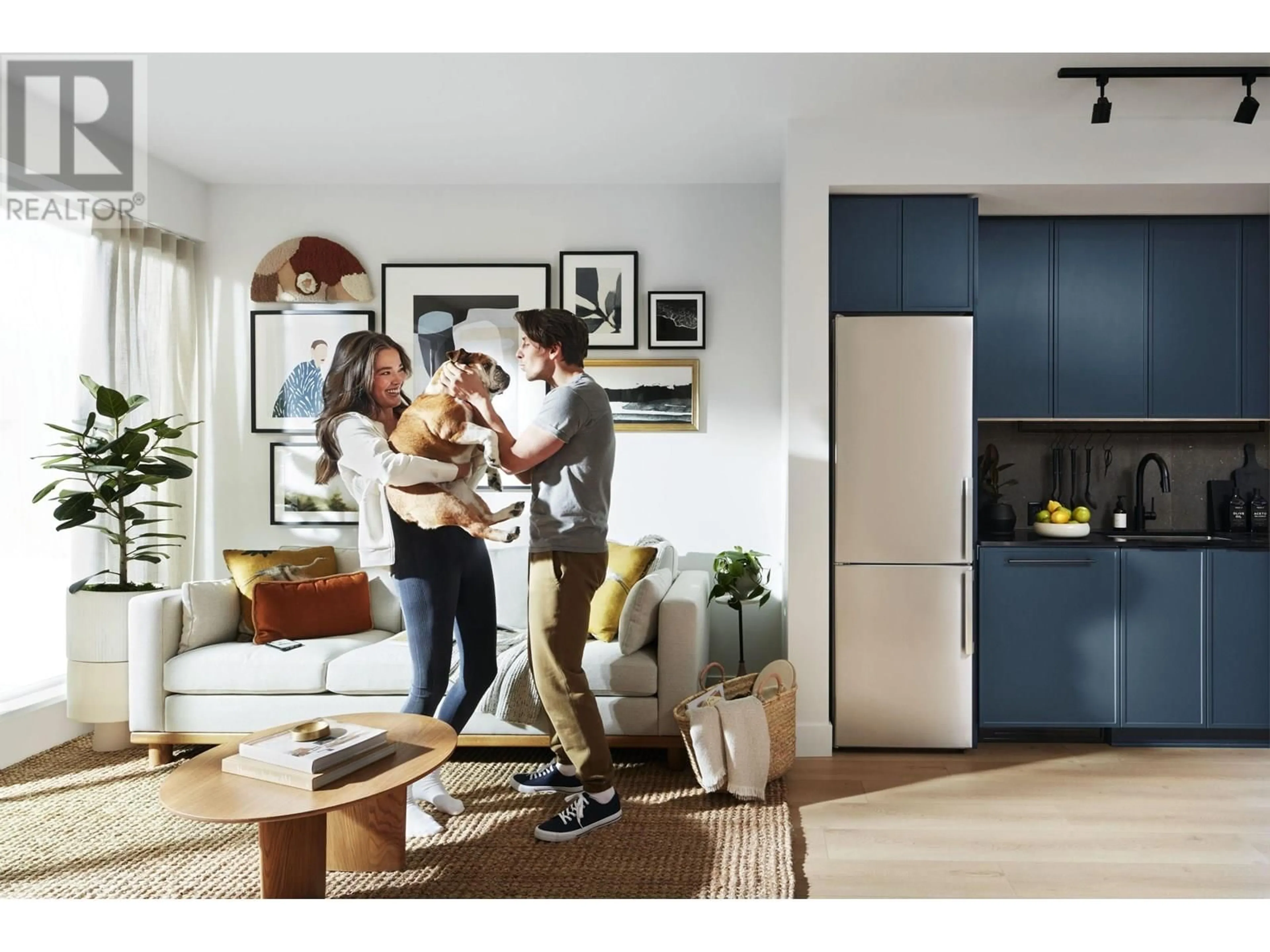 Open concept kitchen, wood/laminate floor for 610 - 3075 MURRAY STREET, Port Moody British Columbia V3H1X3