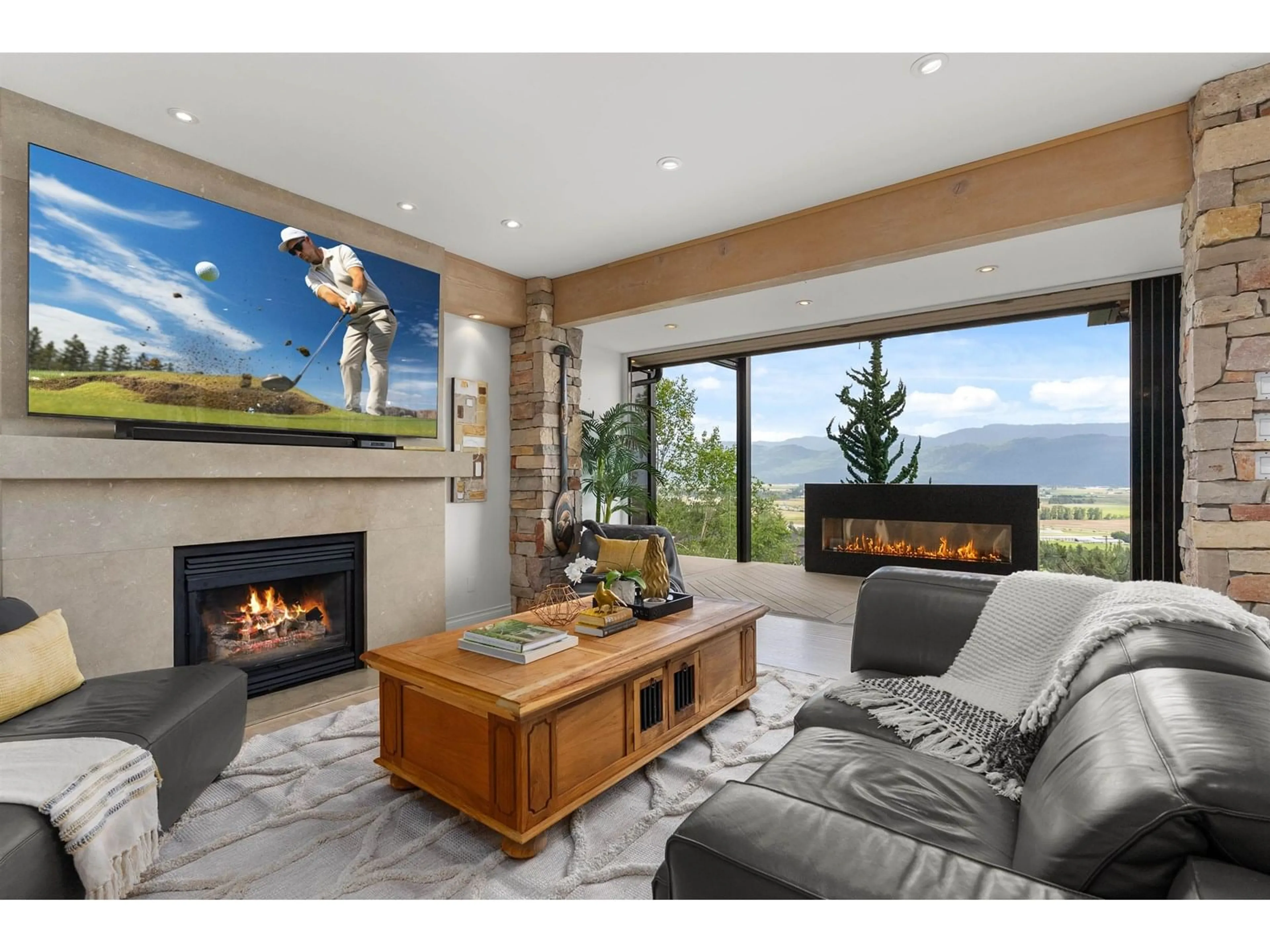 Living room with furniture, unknown for 35918 STONECROFT, Abbotsford British Columbia V3G1K8