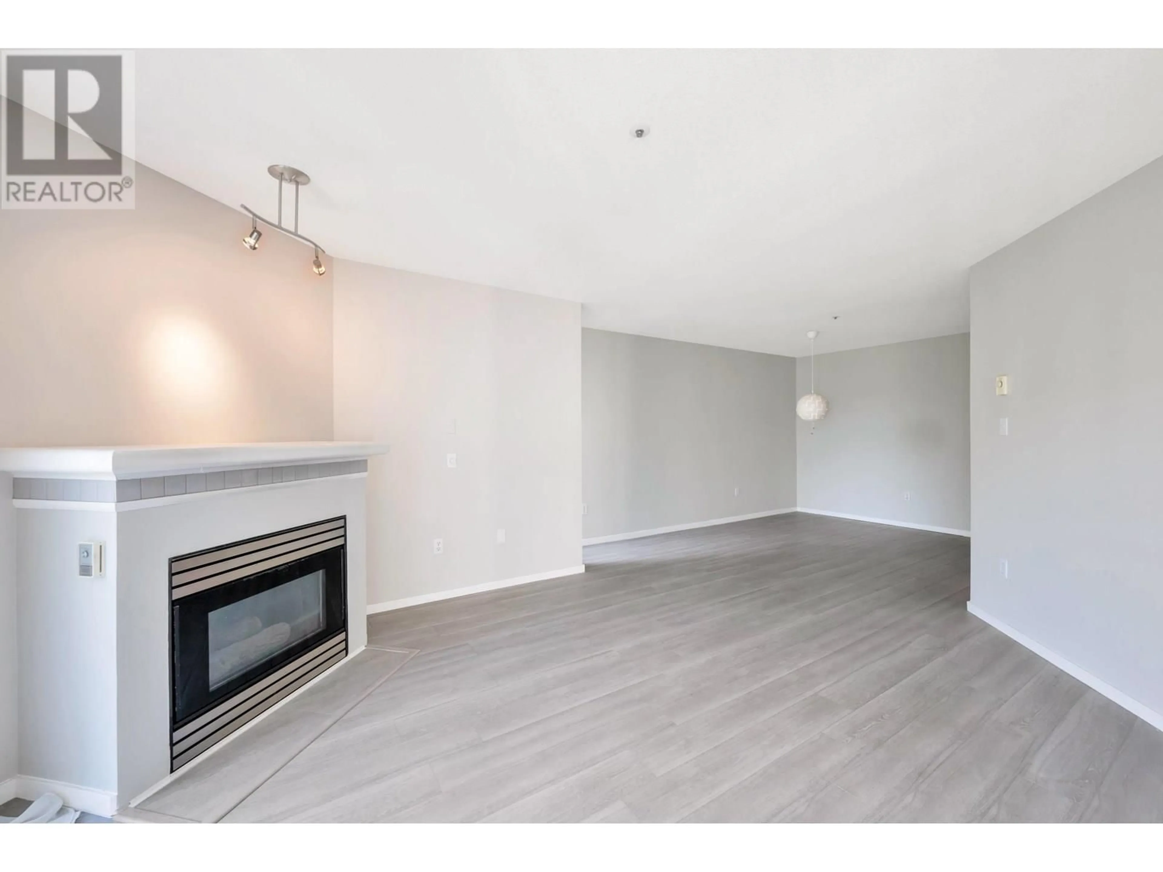 A pic of a room for 306 - 1219 JOHNSON STREET, Coquitlam British Columbia V3B7L5