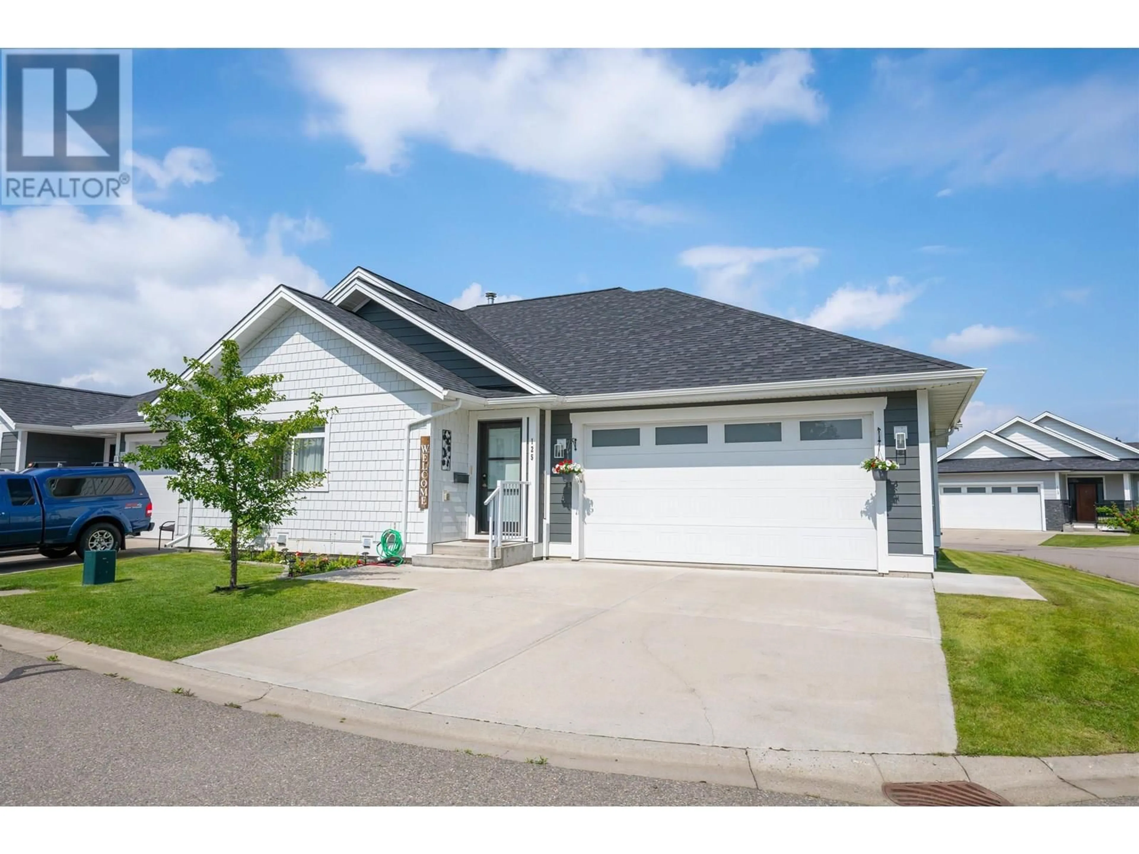 Home with vinyl exterior material, street for 125 - 4303 UNIVERSITY HEIGHTS DRIVE, Prince George British Columbia V2N0E6