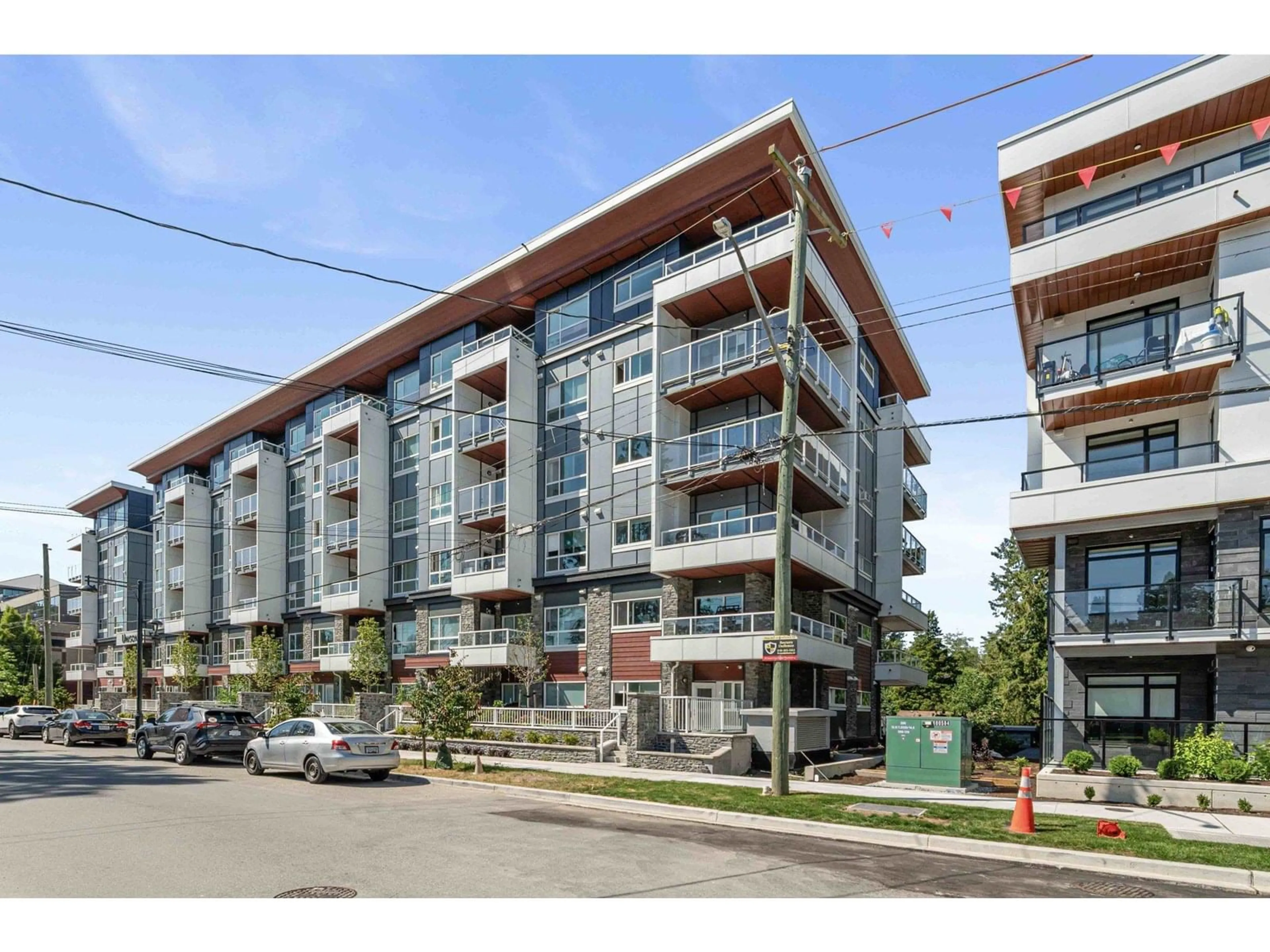 Unknown for 209 - 14225 103A, Surrey British Columbia V3T1T1