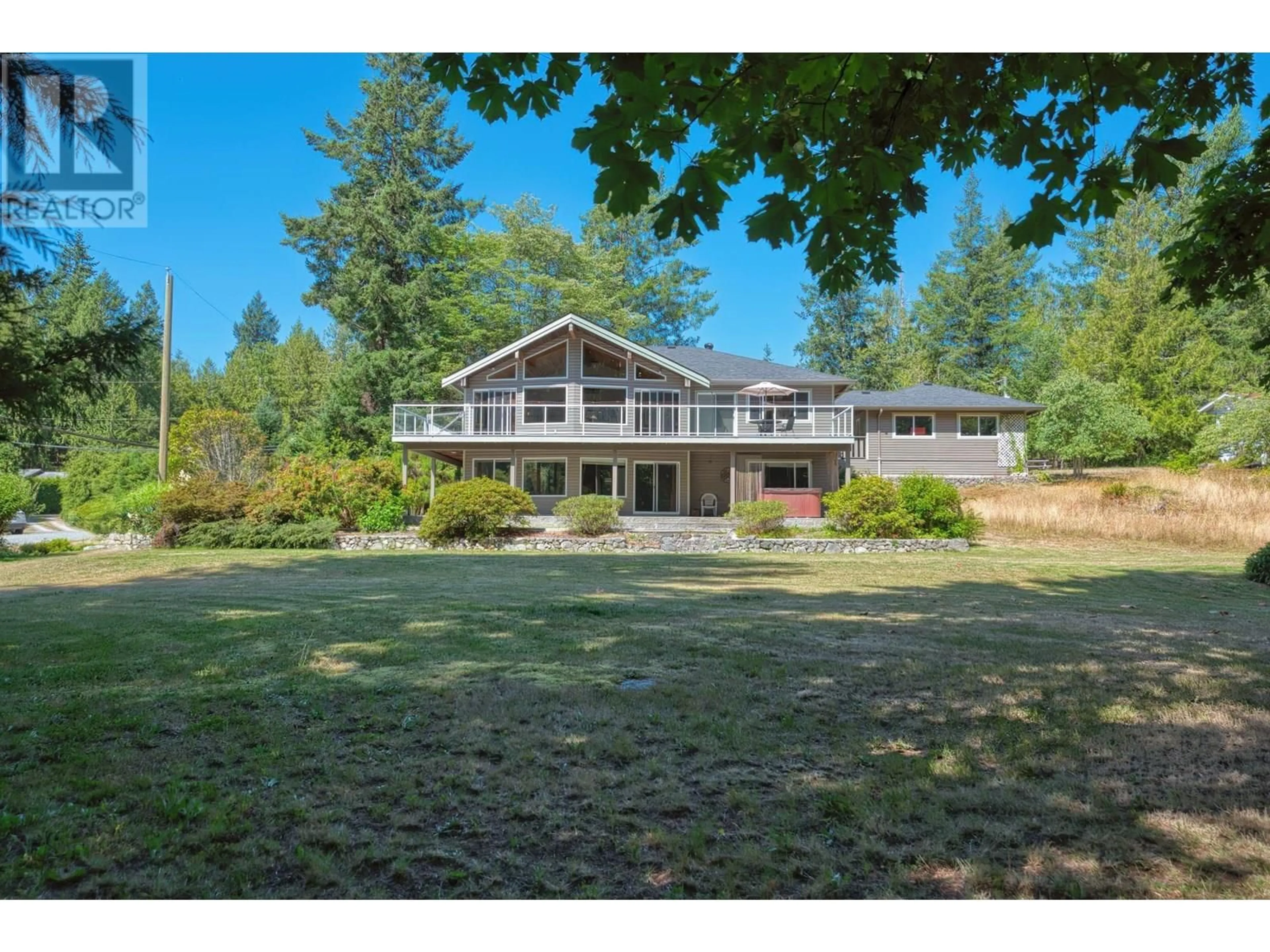 A pic from outside/outdoor area/front of a property/back of a property/a pic from drone, unknown for 12810 MAINSAIL ROAD, Madeira Park British Columbia V0N2H1