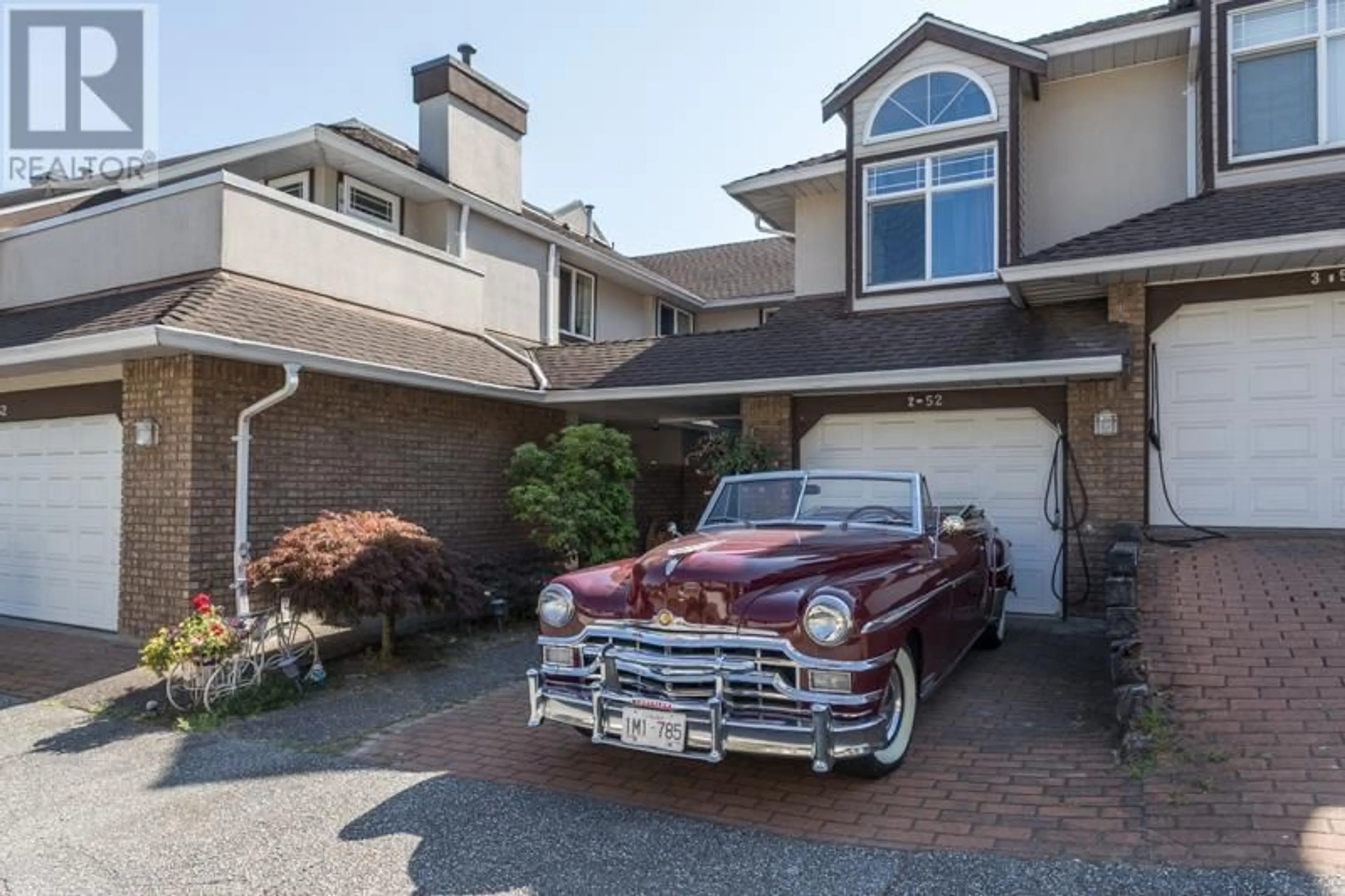 Unknown for 2 - 52 RICHMOND STREET, New Westminster British Columbia V3L5P2