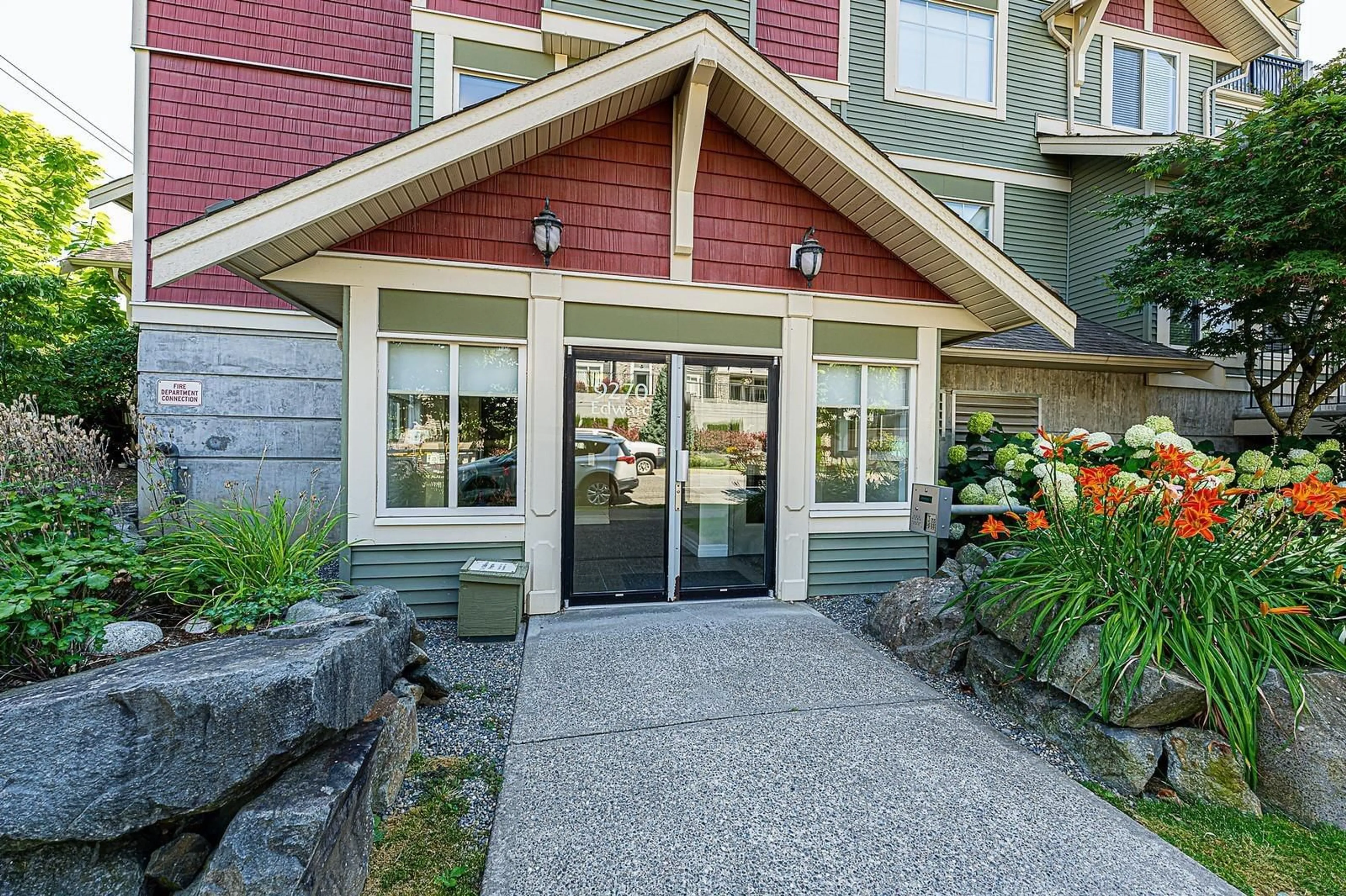 Unknown for 305 - 9270 EDWARD STREET, Chilliwack British Columbia V2P4C4
