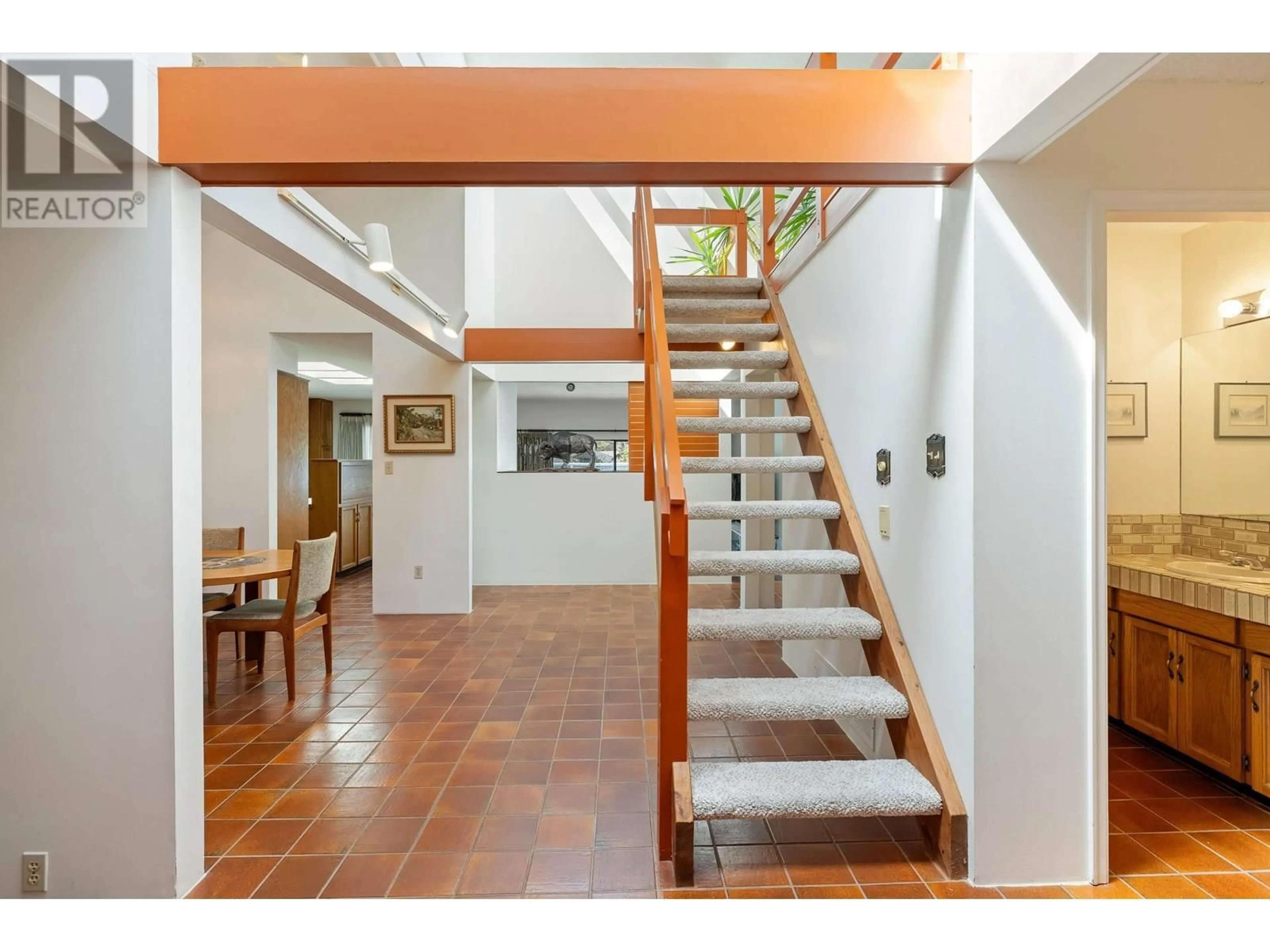 Unknown for 5757 GOLDENROD CRESCENT, Delta British Columbia V4L2H1
