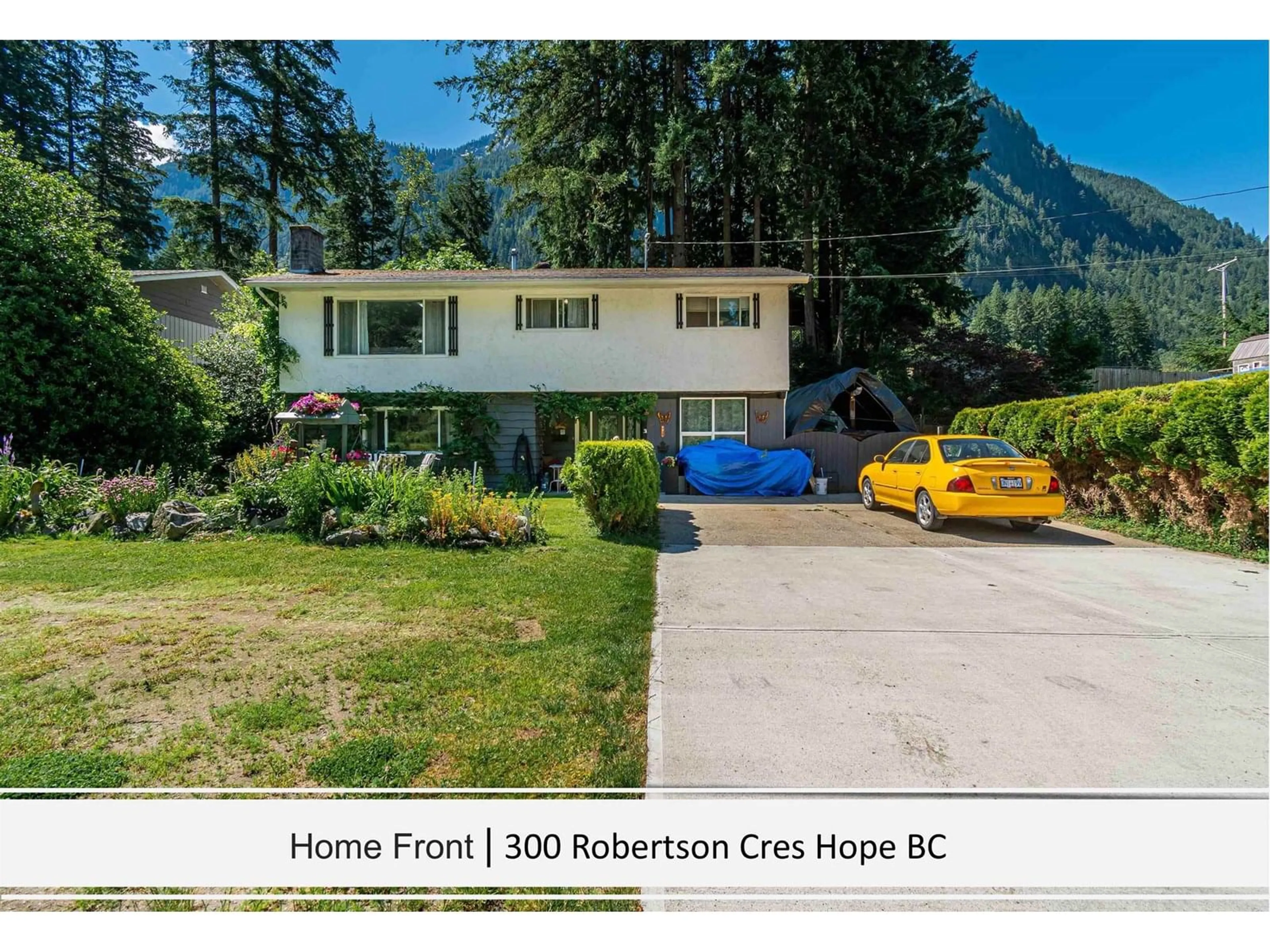 A pic from outside/outdoor area/front of a property/back of a property/a pic from drone, unknown for 300 ROBERTSON CRESCENT, Hope British Columbia V0X1L4