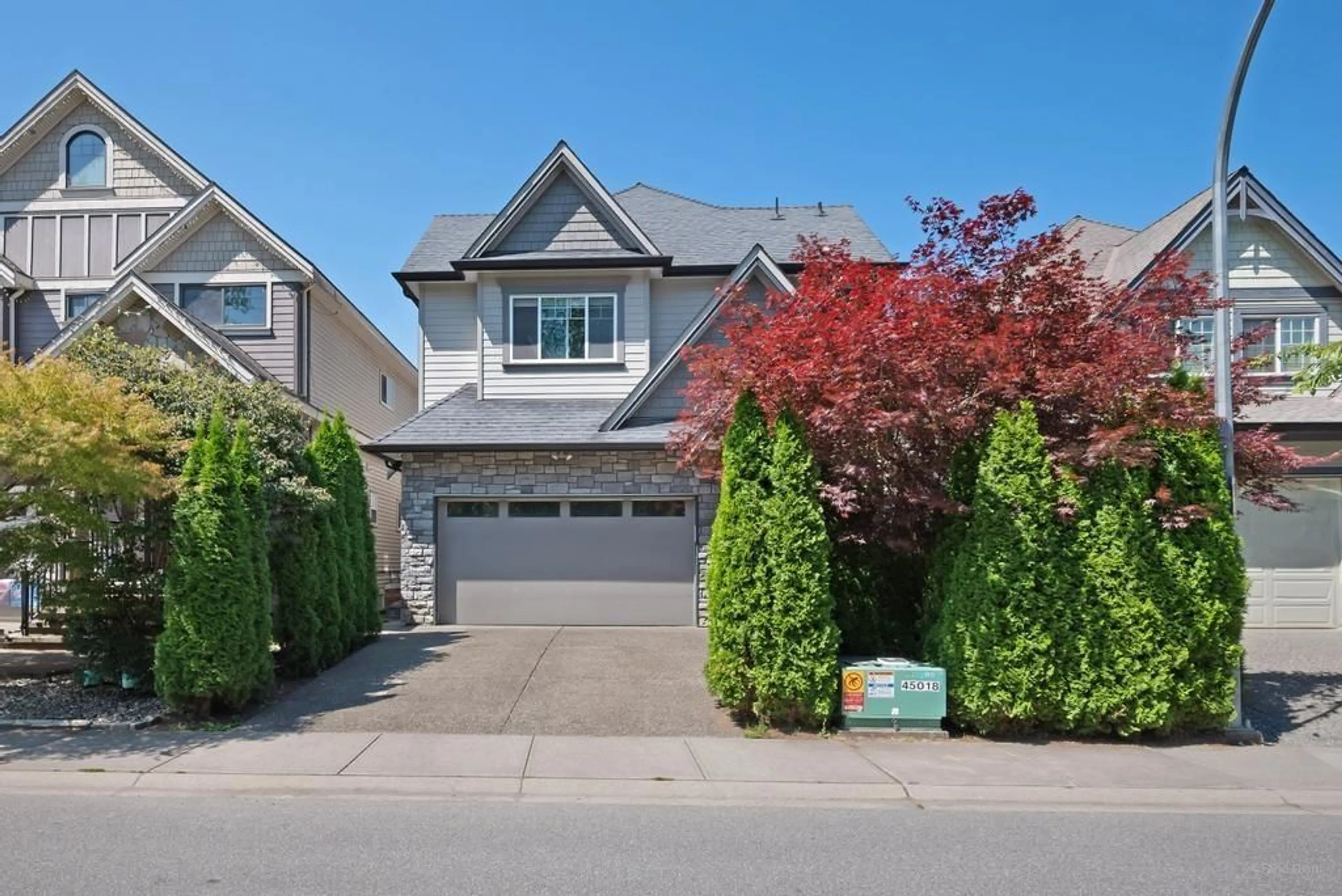 Unknown for 8073 212, Langley British Columbia V2Y0E8