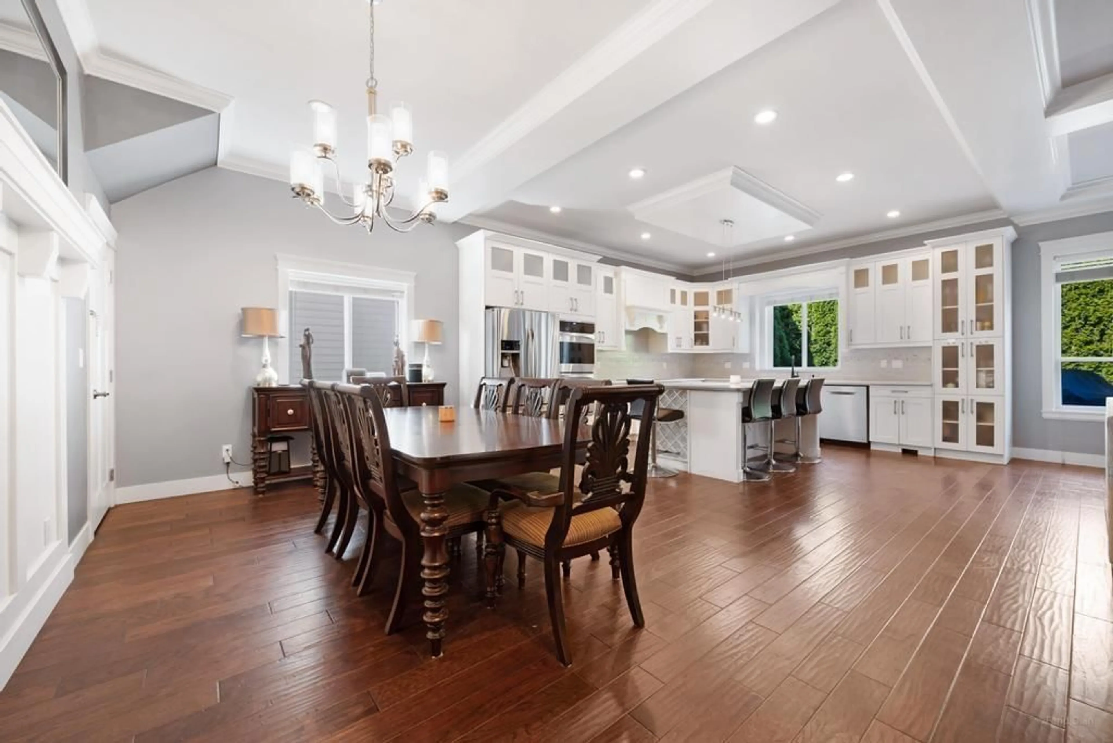Open concept kitchen, unknown for 8073 212, Langley British Columbia V2Y0E8