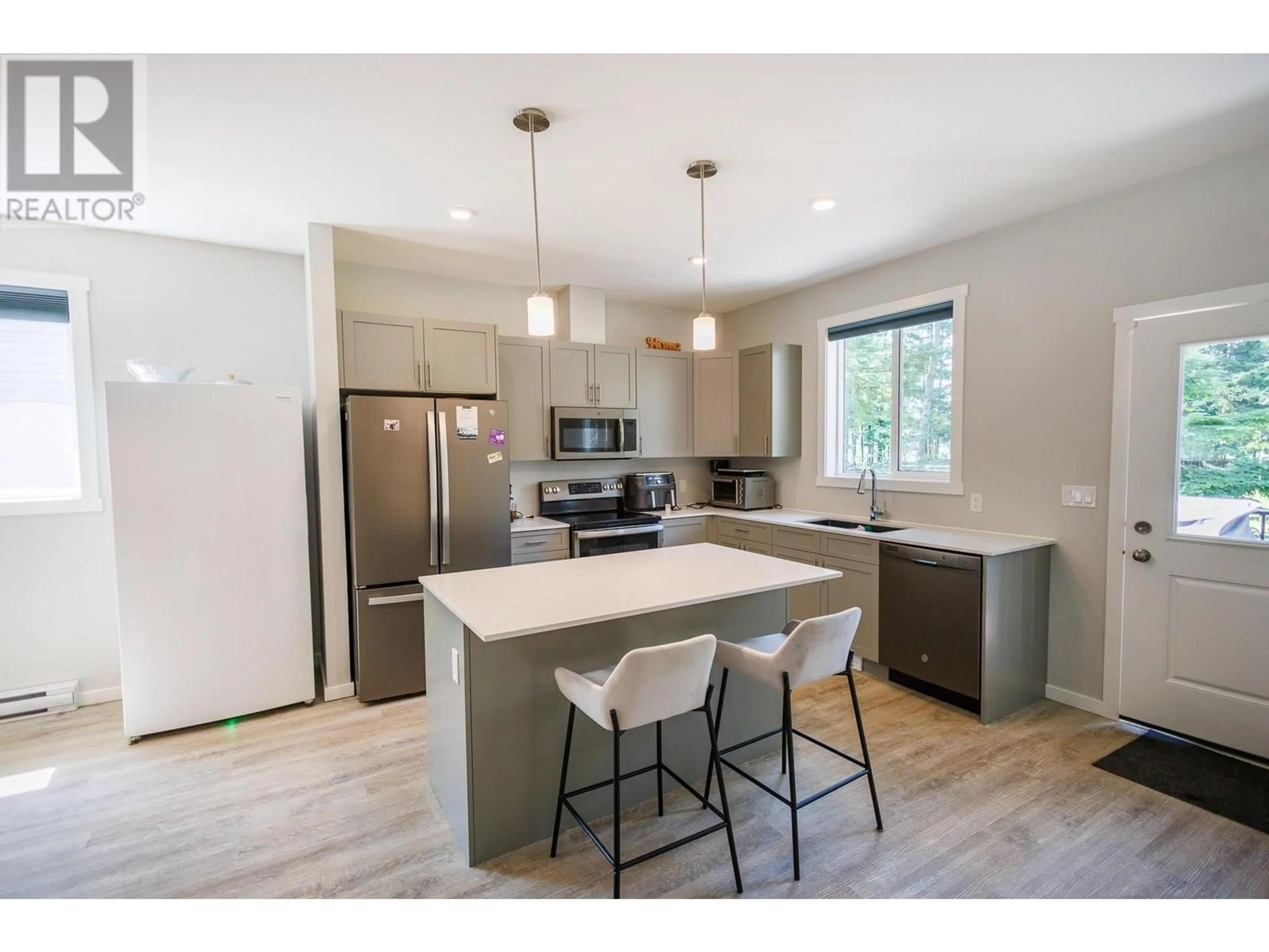 Open concept kitchen, unknown for 14 - 4921 HALLIWELL AVENUE, Terrace British Columbia V8G2J7
