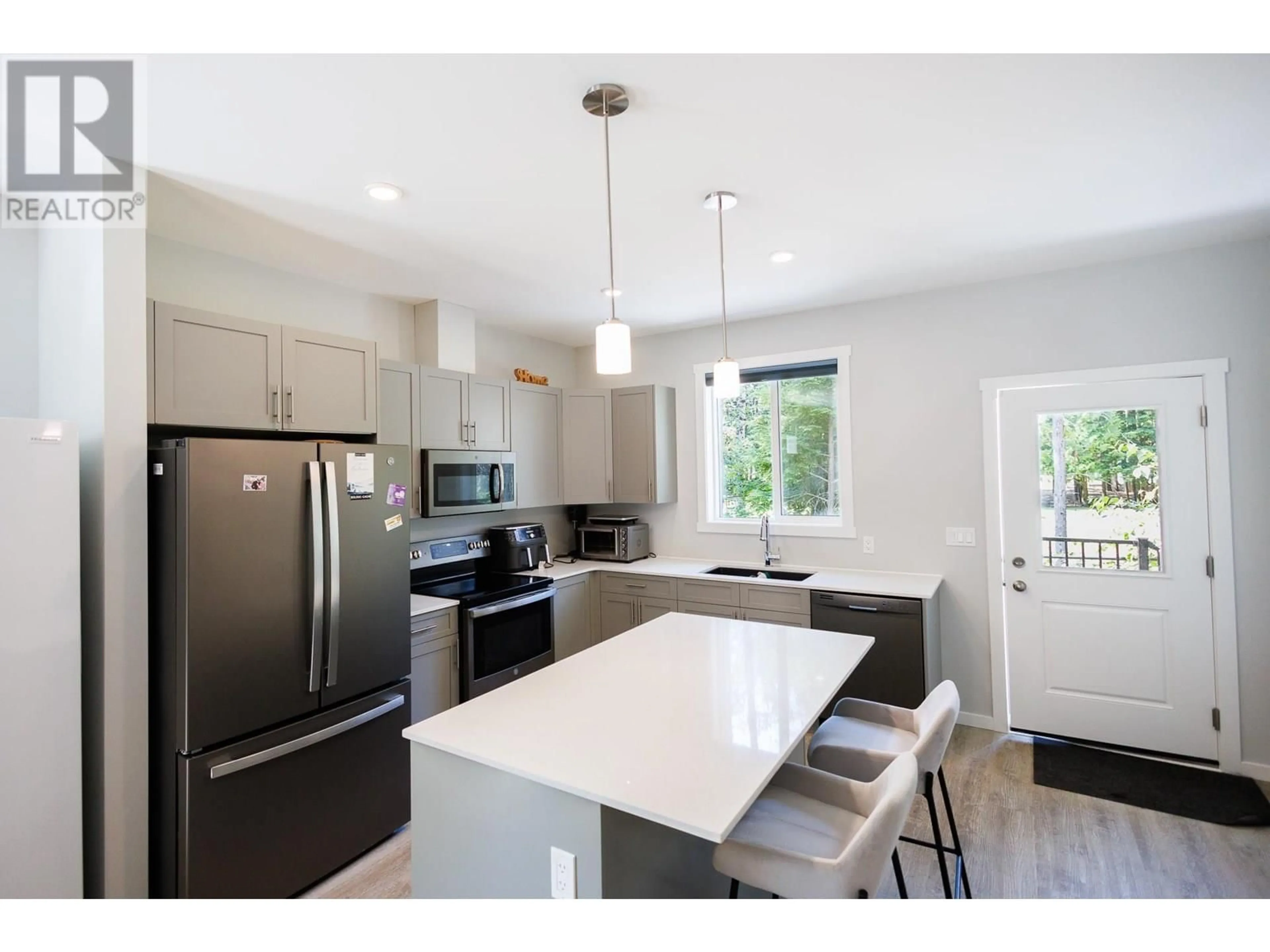 Open concept kitchen, unknown for 14 - 4921 HALLIWELL AVENUE, Terrace British Columbia V8G2J7