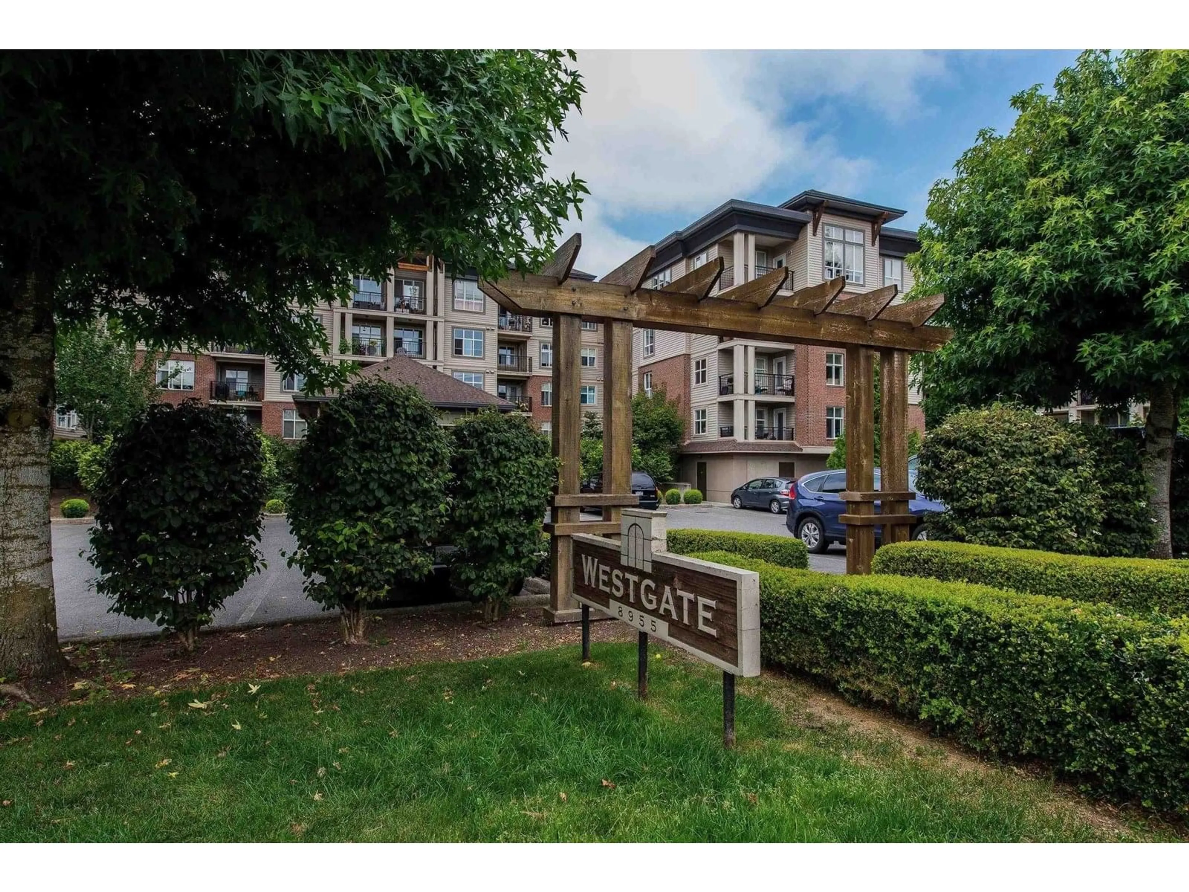 Patio, unknown for 302 - 8955 EDWARD STREET, Chilliwack British Columbia V2P4E2