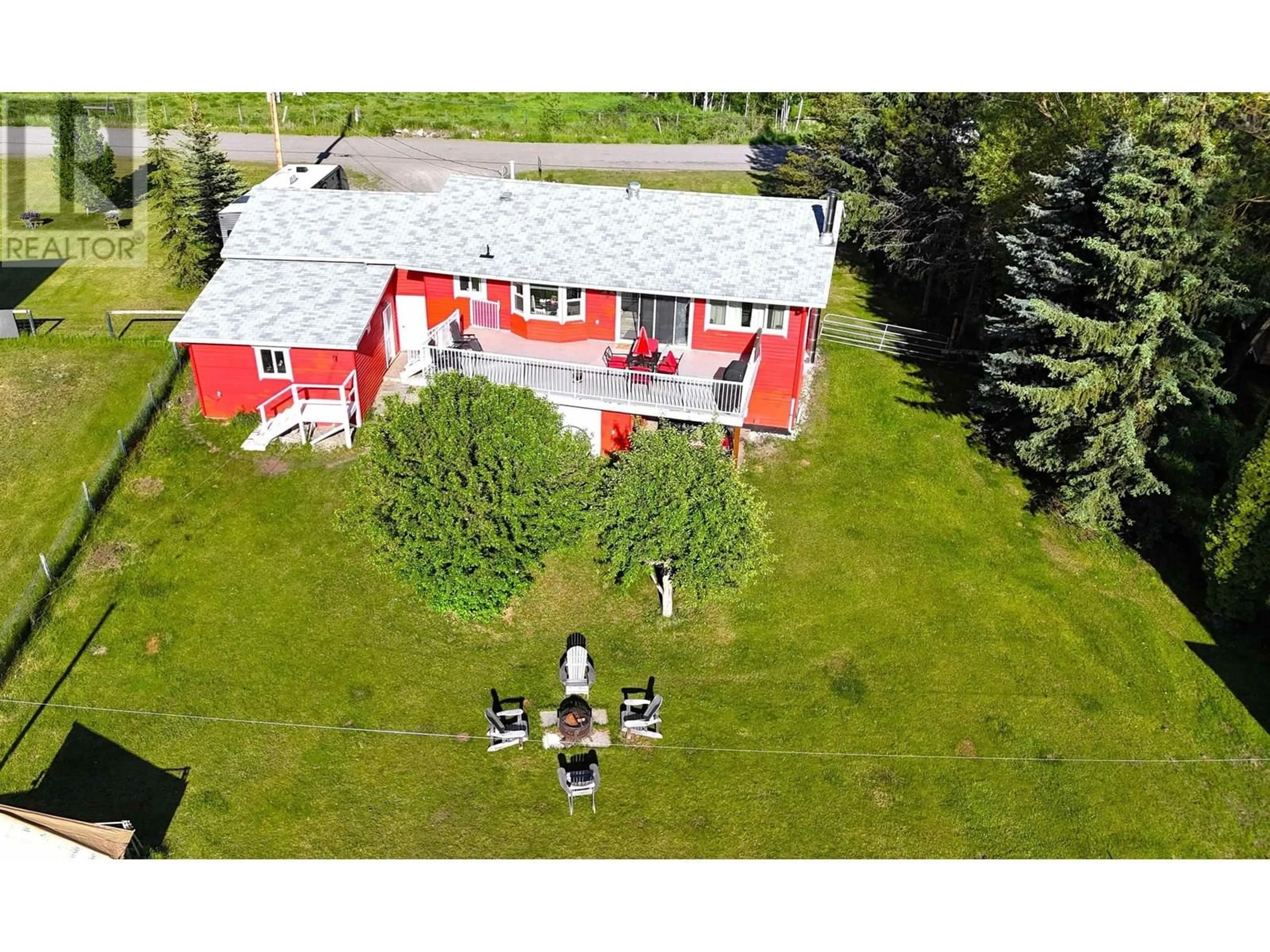 A pic from outside/outdoor area/front of a property/back of a property/a pic from drone, building for 2484 BAILEY ROAD, Williams Lake British Columbia V2G5B9
