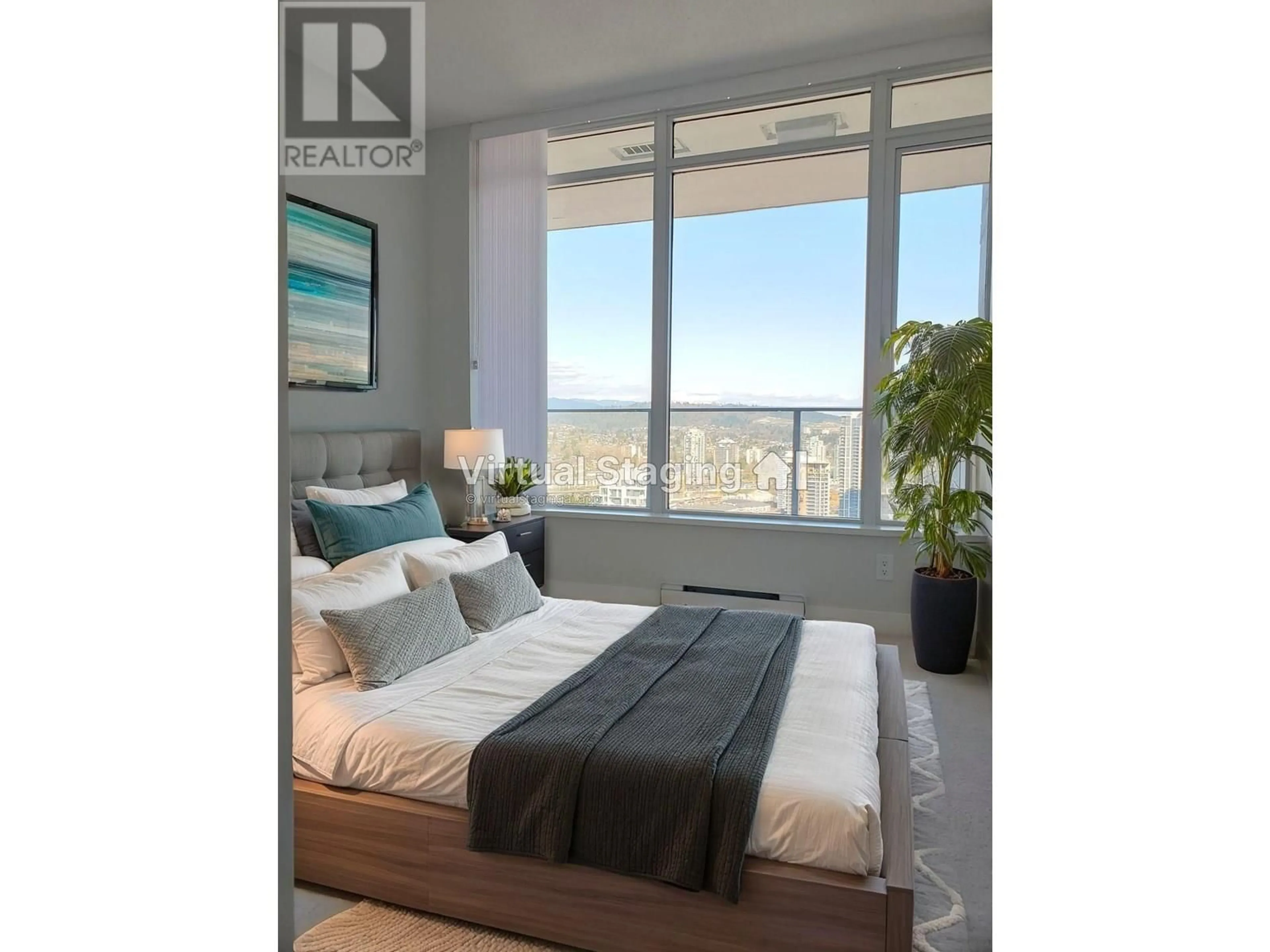 Bedroom with bed, wood/laminate floor for 3701 - 2388 MADISON AVENUE, Burnaby British Columbia V5C0K8