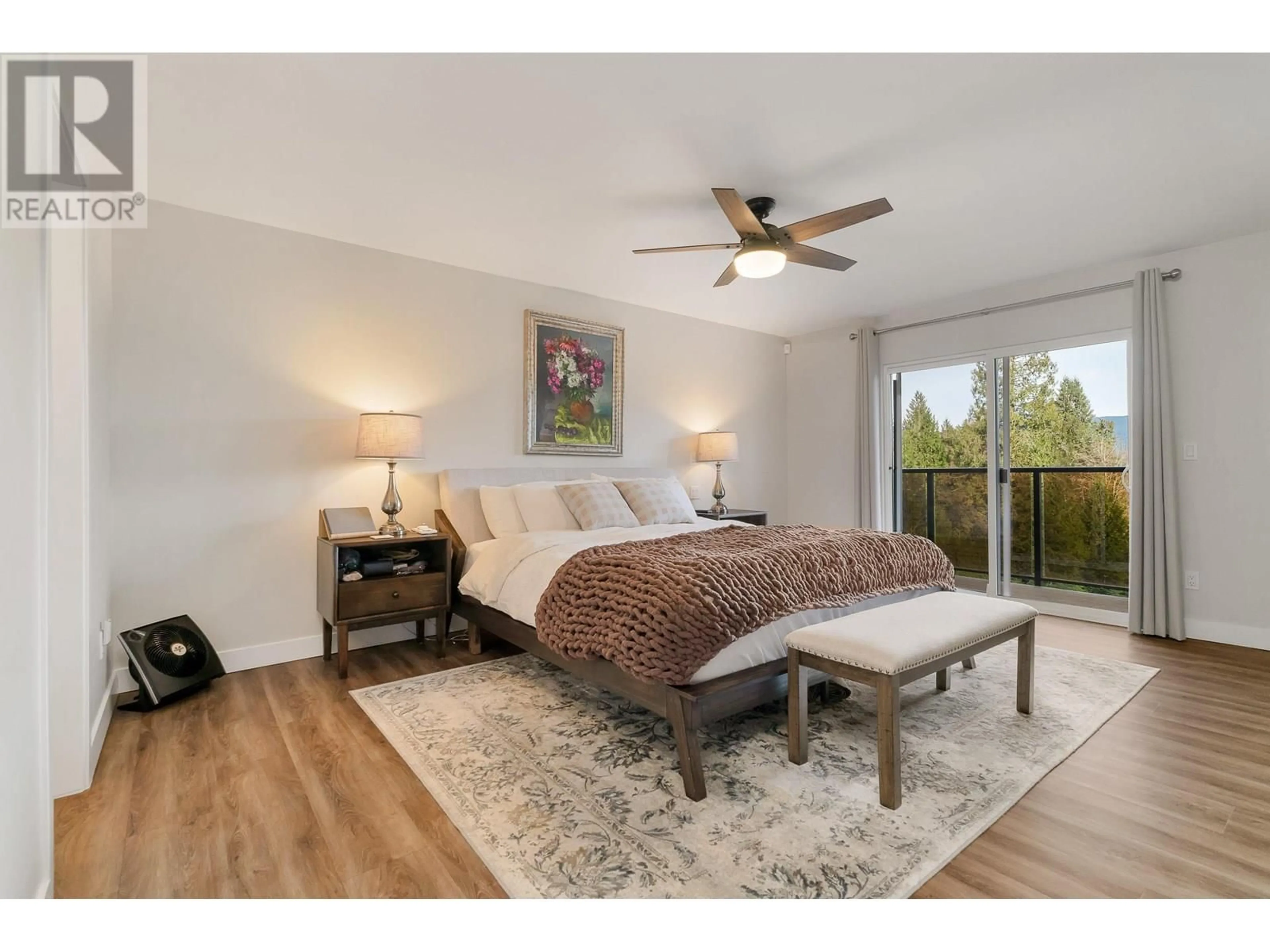 Bedroom with bed, wood/laminate floor for 26560 CUNNINGHAM AVENUE, Maple Ridge British Columbia V2W1M8