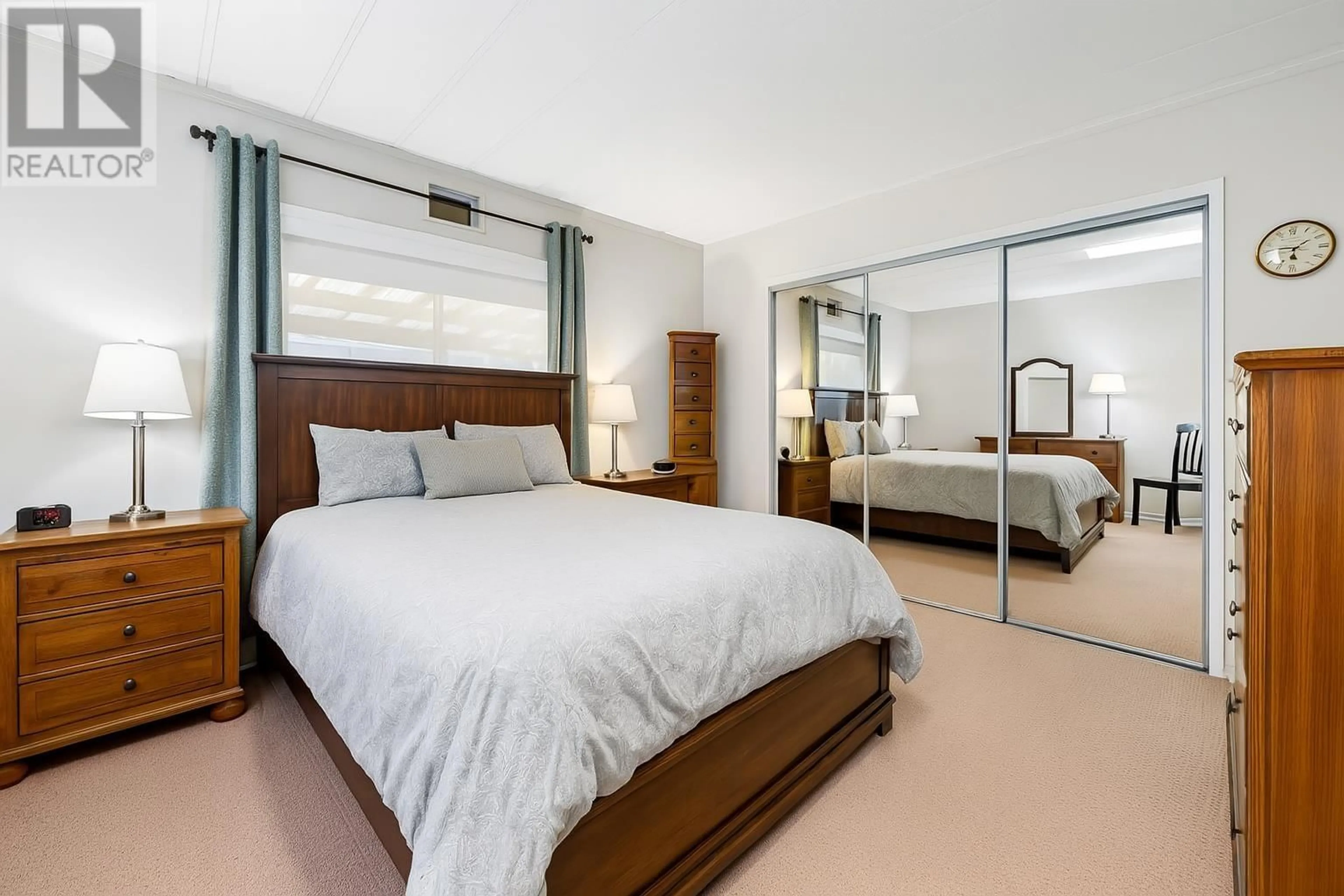 Bedroom with bed, unknown for 5 - 145 KING EDWARD STREET, Coquitlam British Columbia V3K6K9