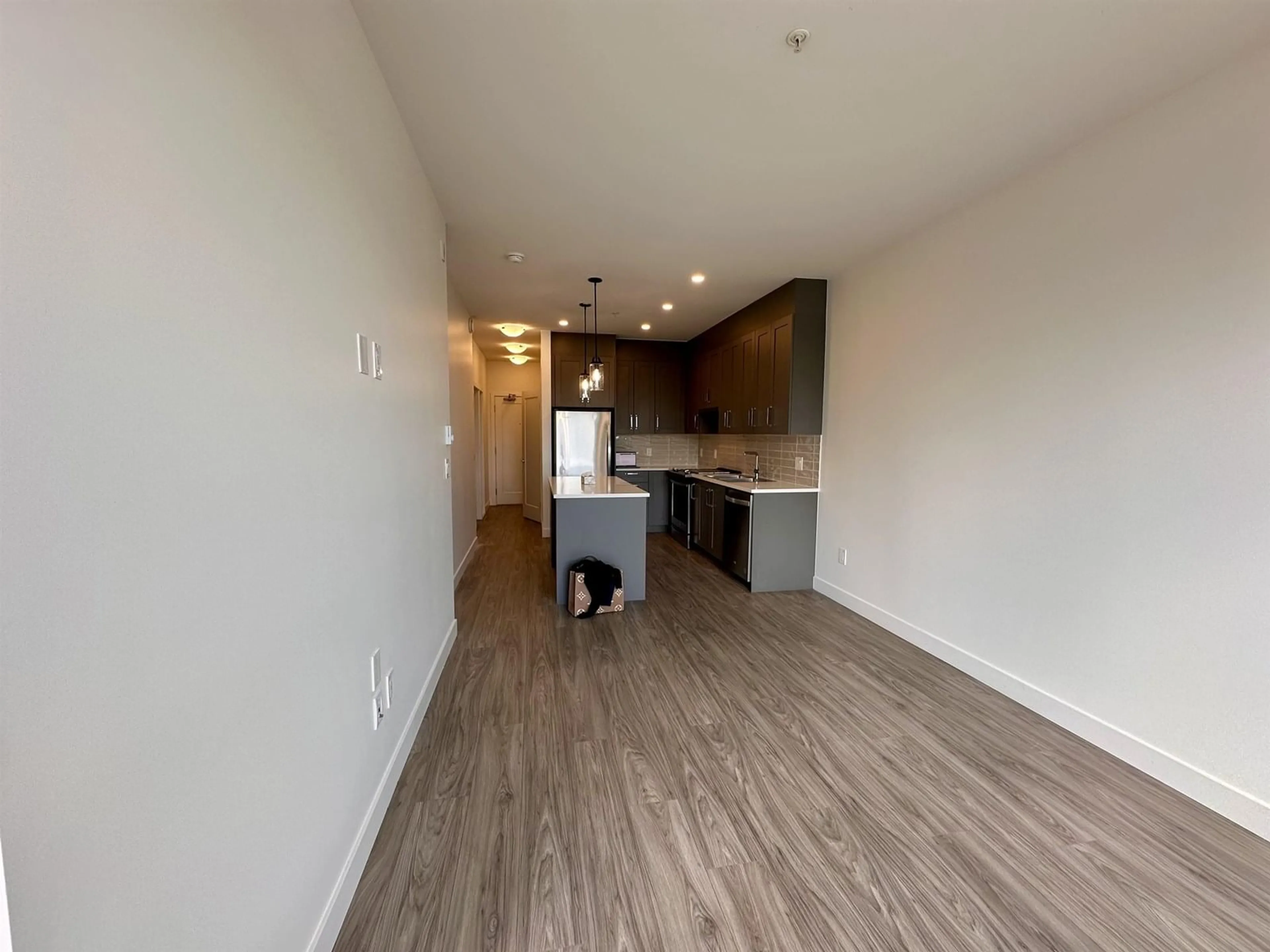 A pic of a room for 312 - 18811 72, Surrey British Columbia V4N6W7