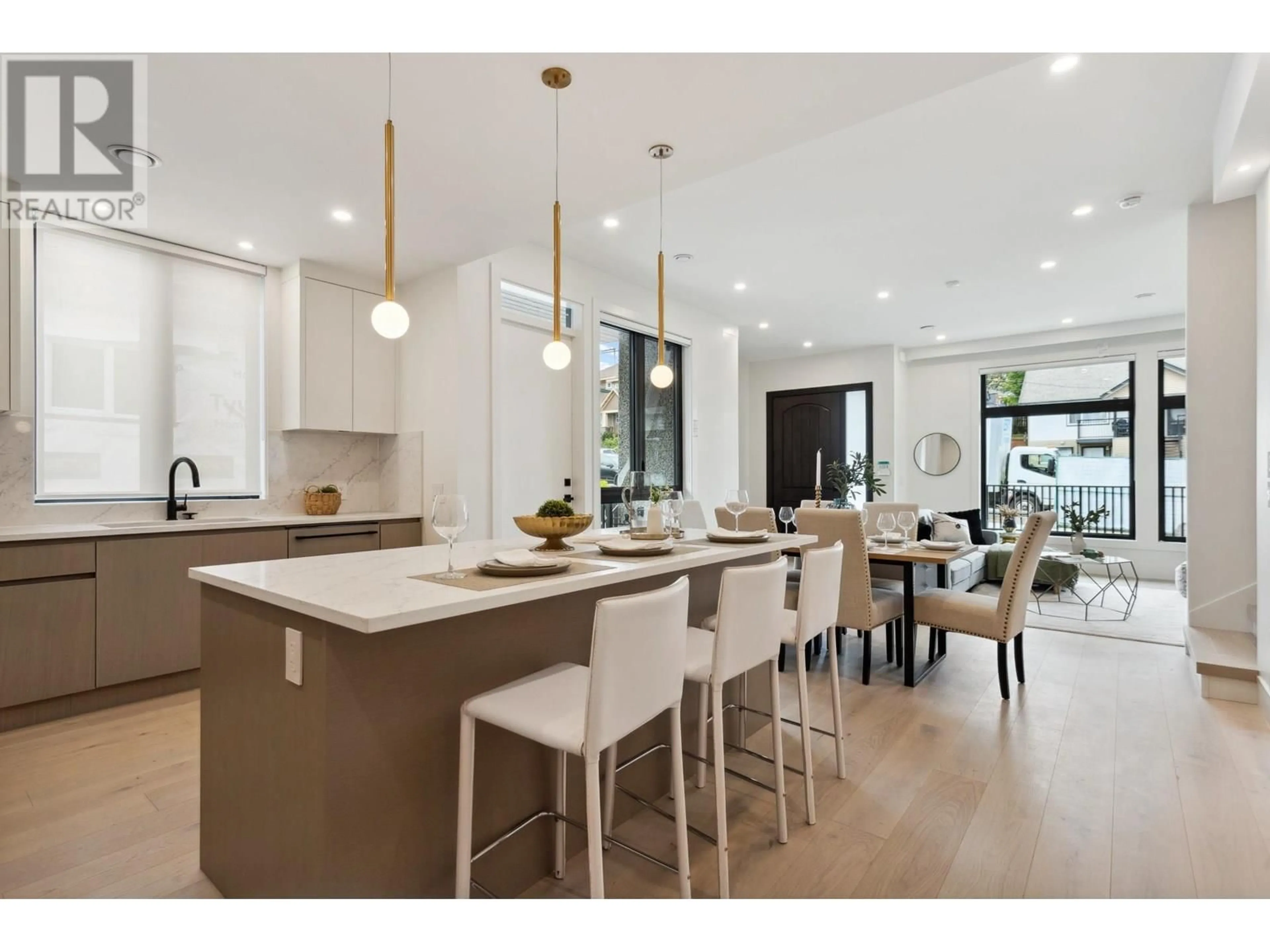 Open concept kitchen, unknown for 101 - 1038 DELESTRE AVENUE, Coquitlam British Columbia V3K2H2