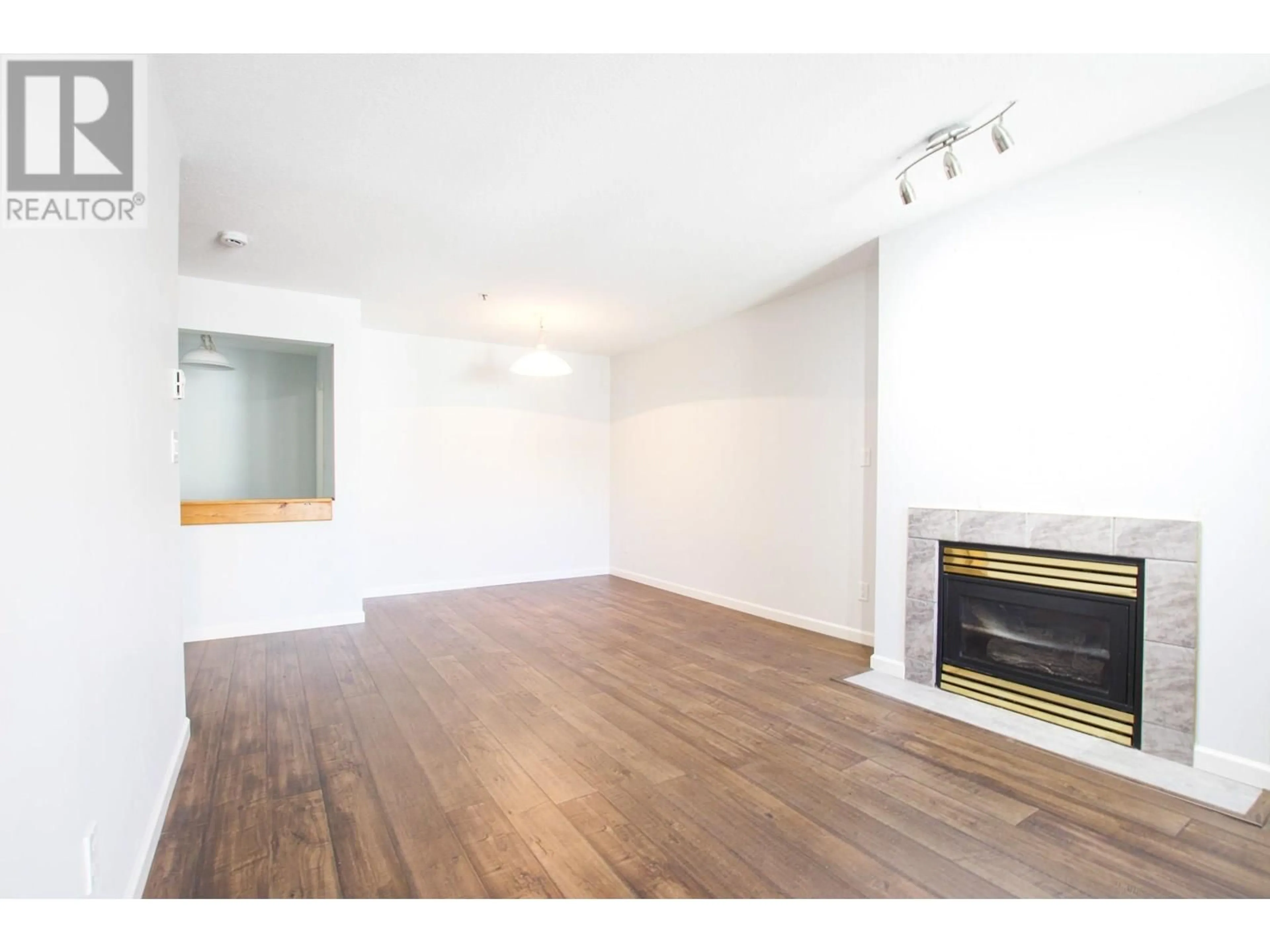 A pic of a room for 404 - 22351 ST ANNE AVENUE, Maple Ridge British Columbia V2X2E7