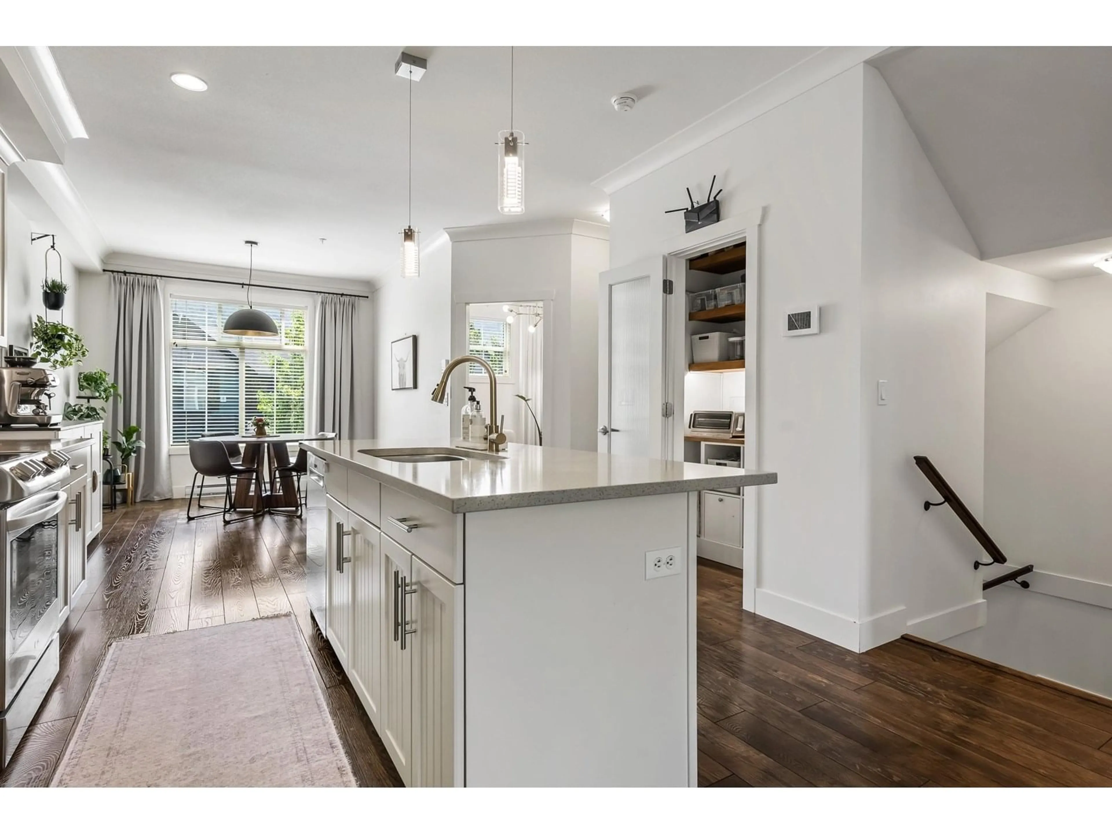 Open concept kitchen, unknown for 34 - 5469 CHINOOK STREET, Chilliwack British Columbia V2R0T5