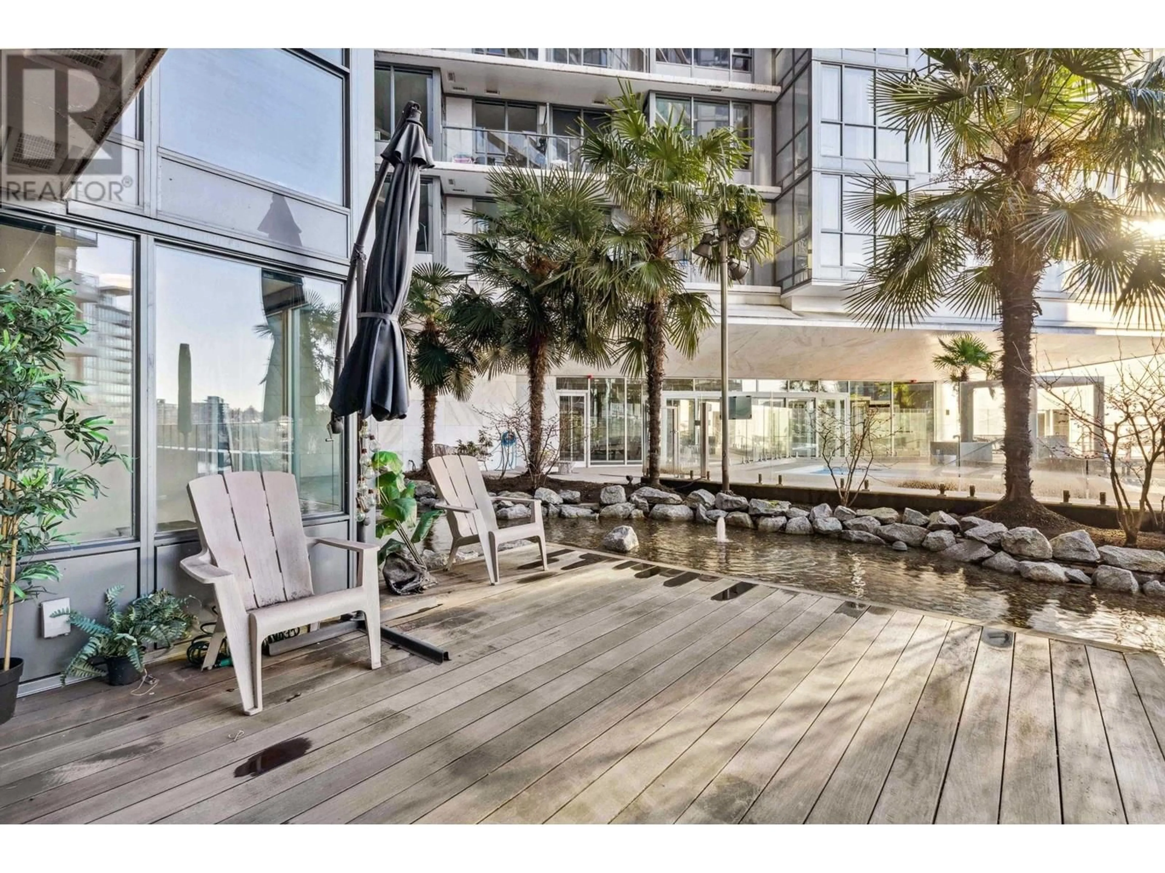 Patio, water/lake/river/ocean view for 303 - 68 SMITHE STREET, Vancouver British Columbia V6B0P4