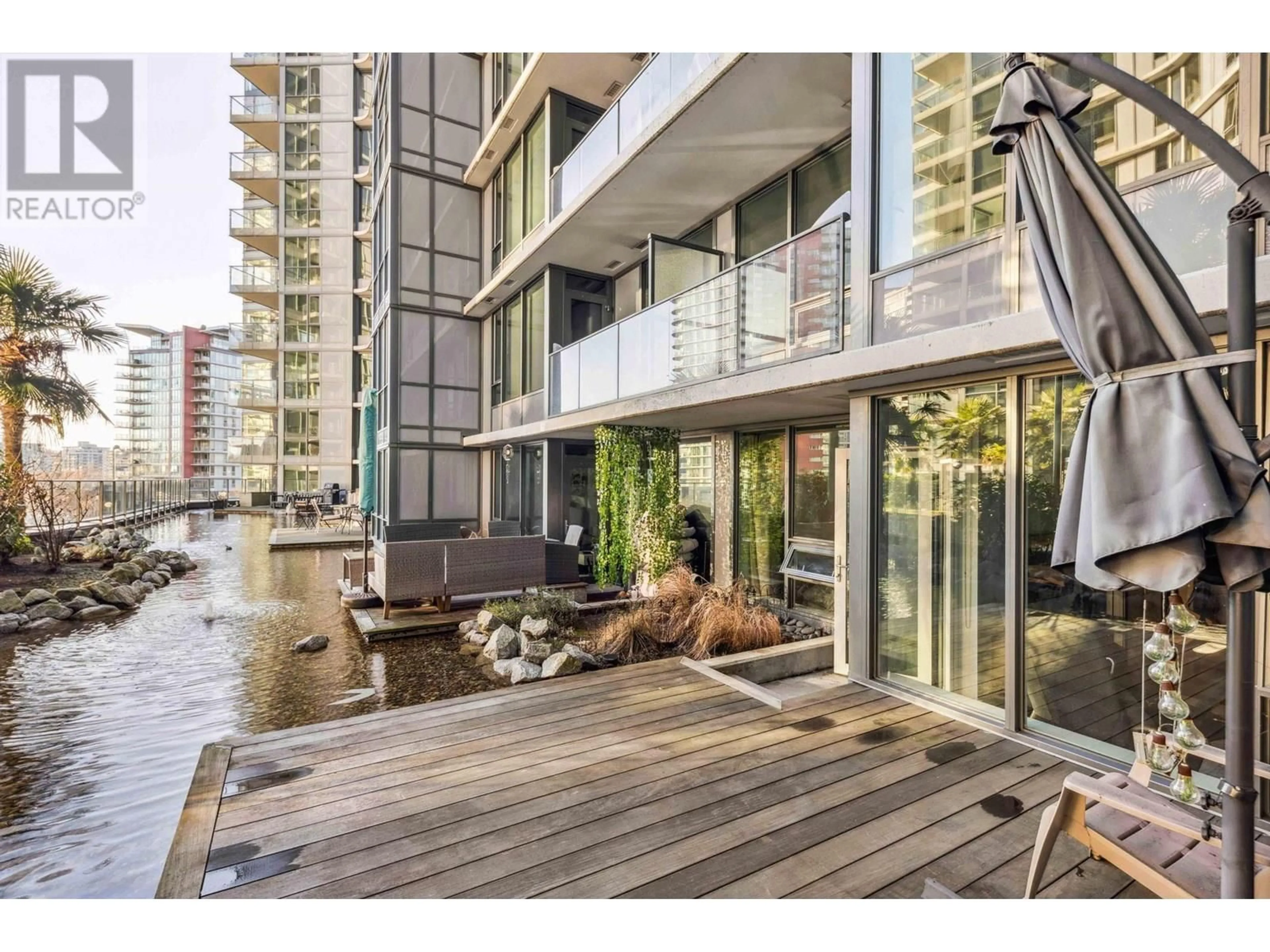 Patio, water/lake/river/ocean view for 303 - 68 SMITHE STREET, Vancouver British Columbia V6B0P4