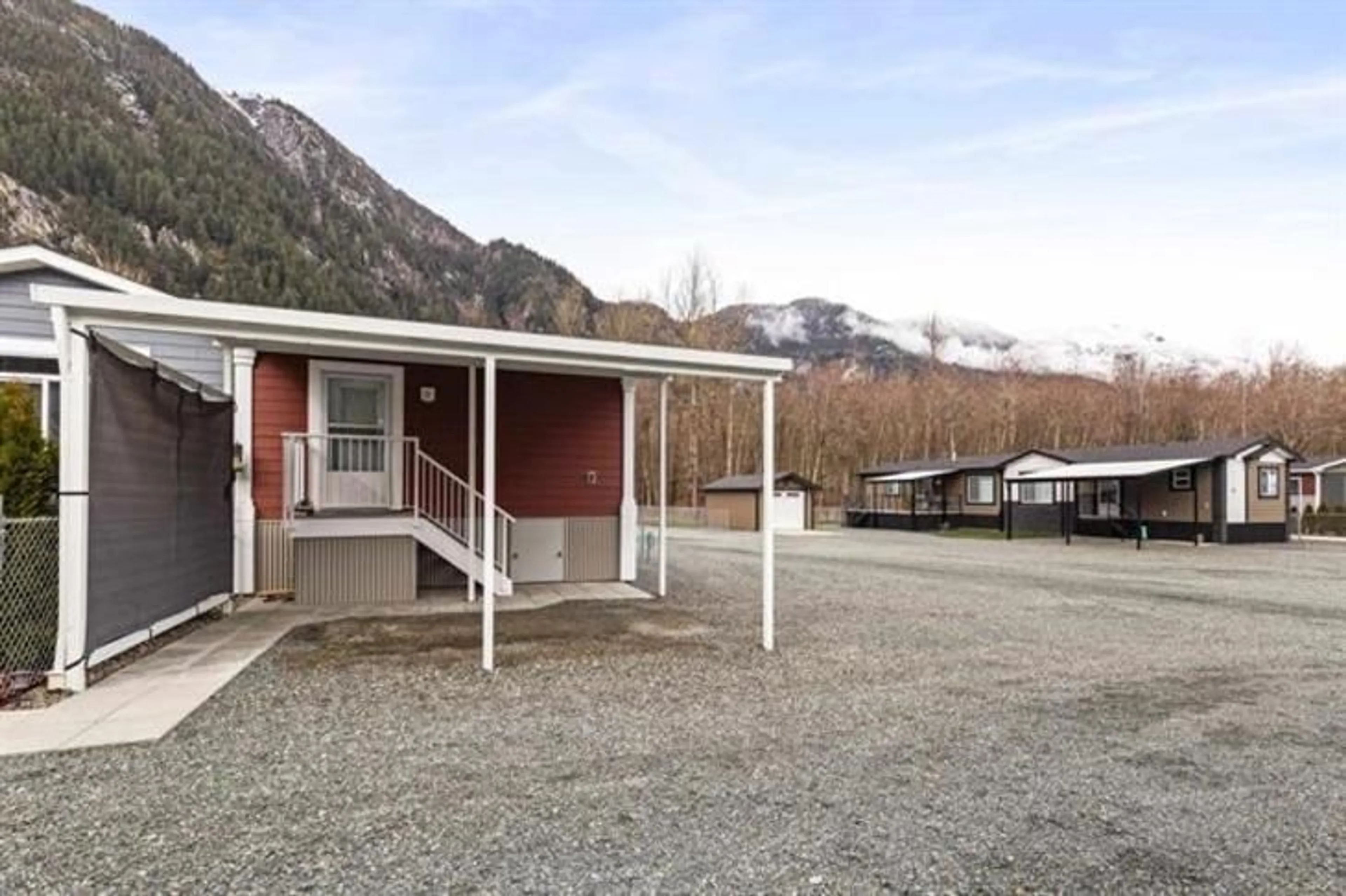 Patio, mountain view for 29 - 59060 LOUGHEED HIGHWAY, Agassiz British Columbia V0X1L3