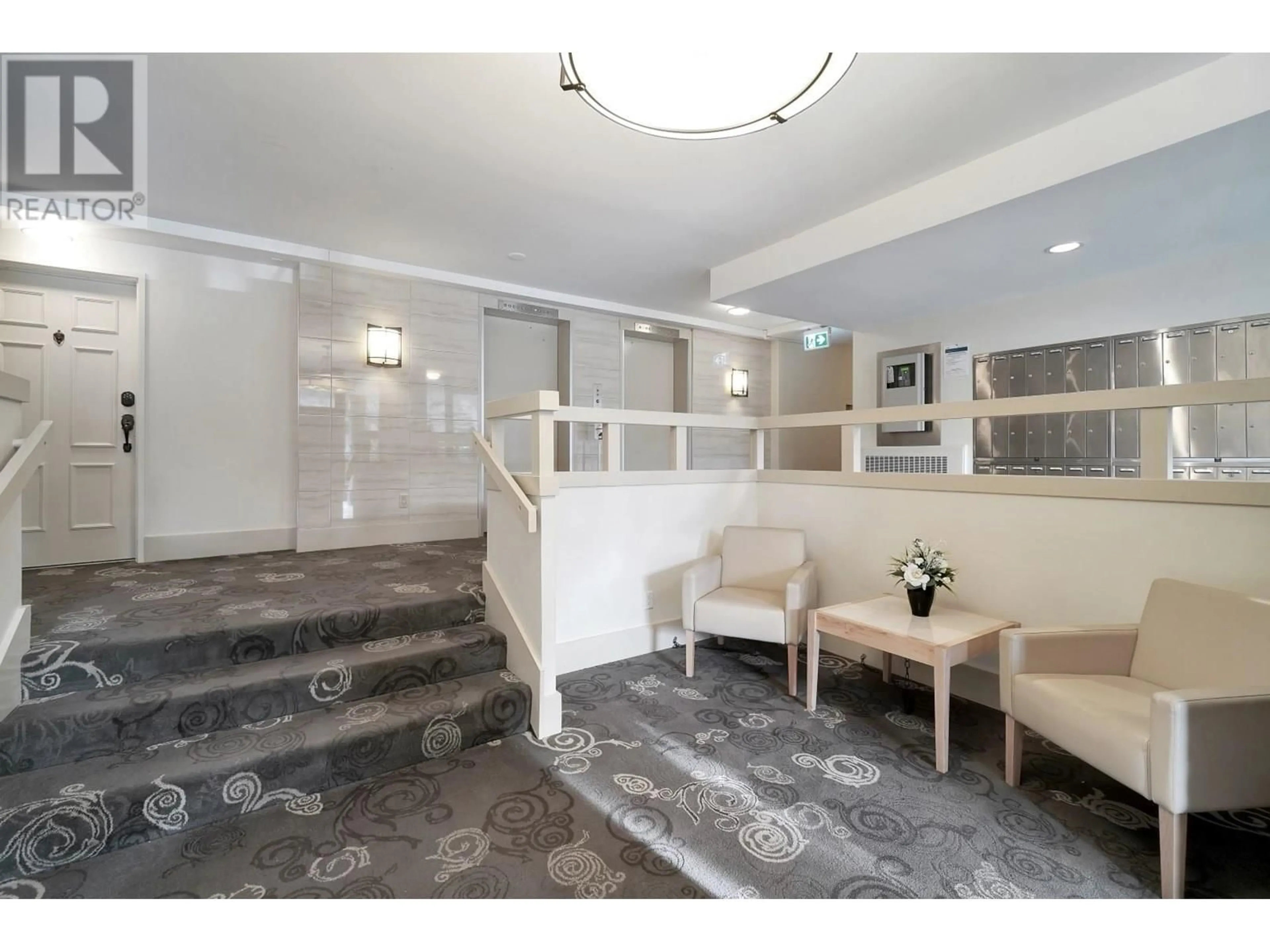 Indoor foyer for 1104 - 2445 3RD AVENUE, Vancouver British Columbia V6K4K6