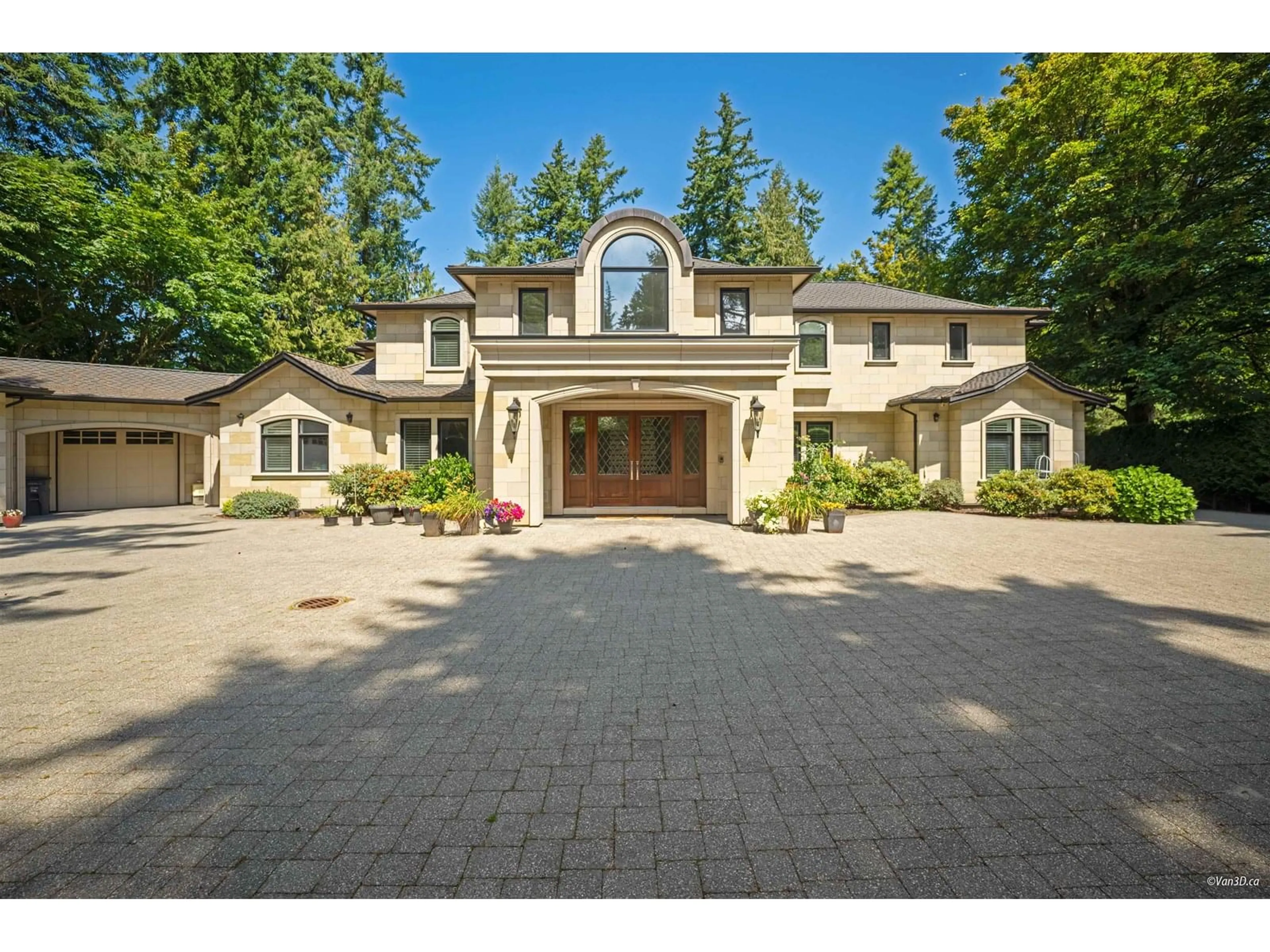 Unknown for 13939 28, Surrey British Columbia V4P1T5