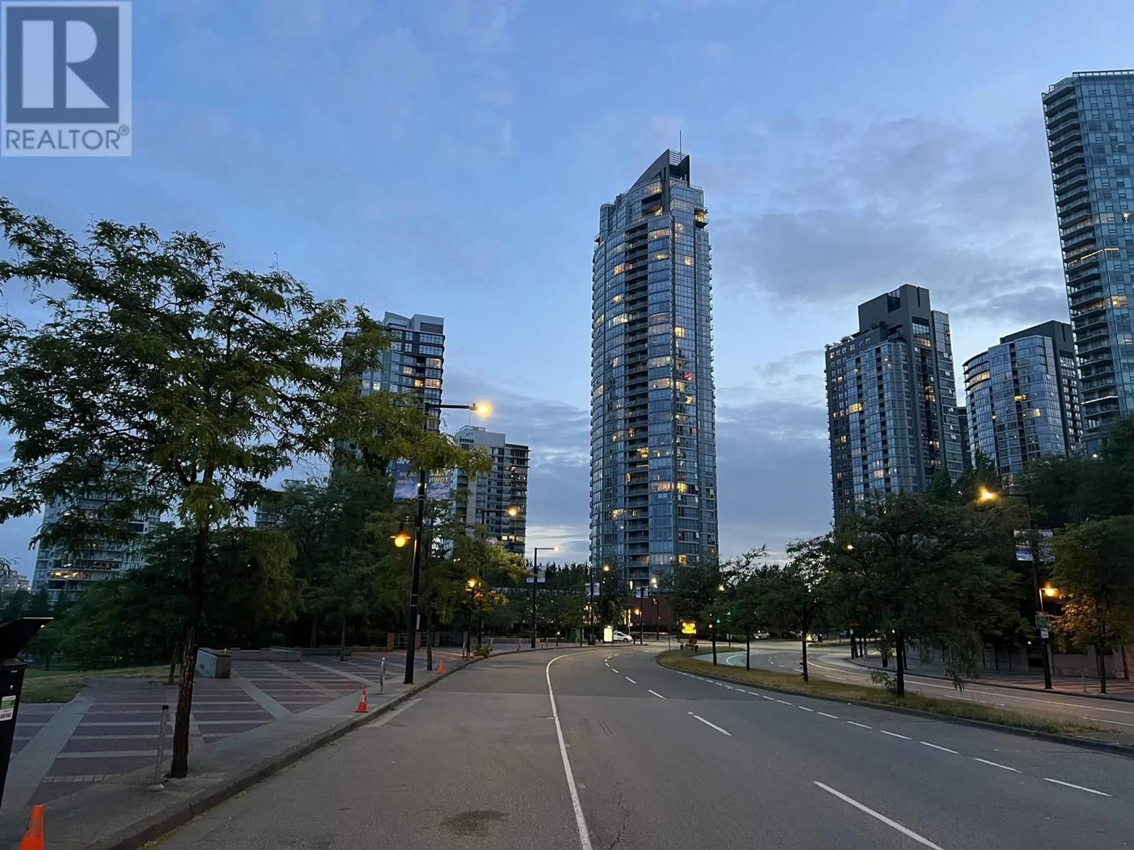 Blurry image for 4001 - 1408 STRATHMORE MEWS, Vancouver British Columbia V0V0V0