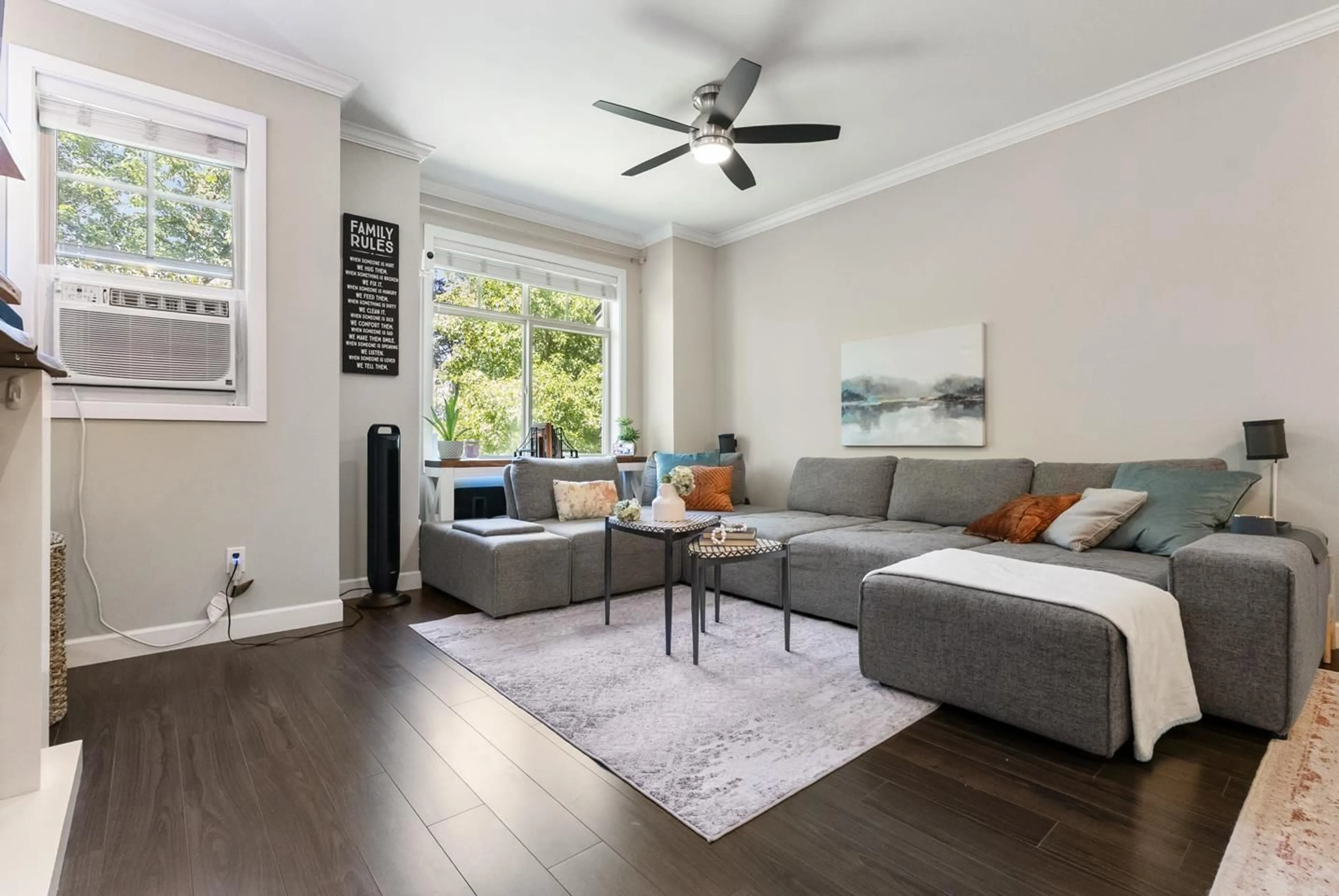 Living room with furniture, wood/laminate floor for 38 - 7121 192, Surrey British Columbia V4N6K6