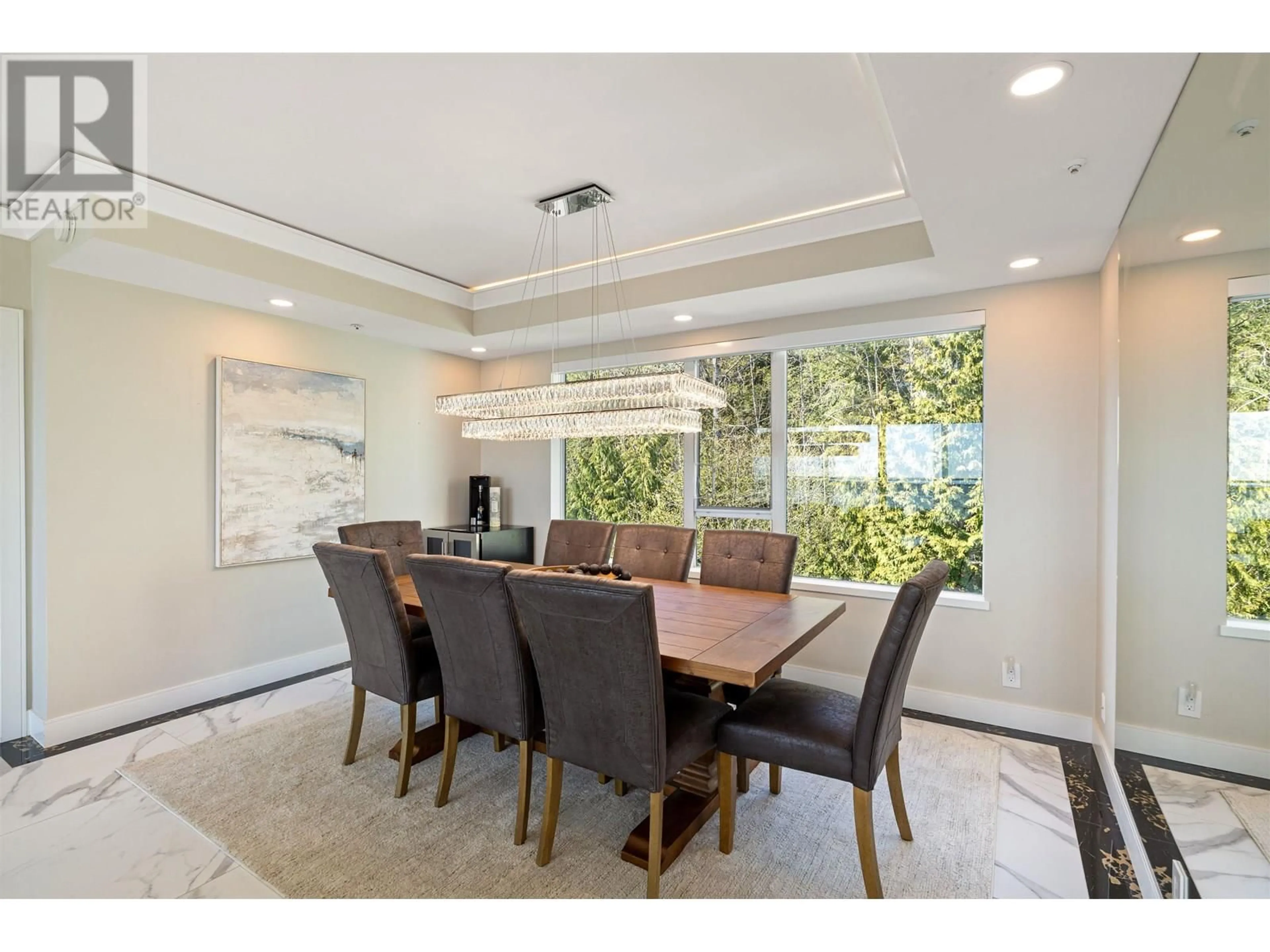 Dining room, ceramic/tile floor for 701 - 3105 DEER RIDGE DRIVE, West Vancouver British Columbia V7S4W1