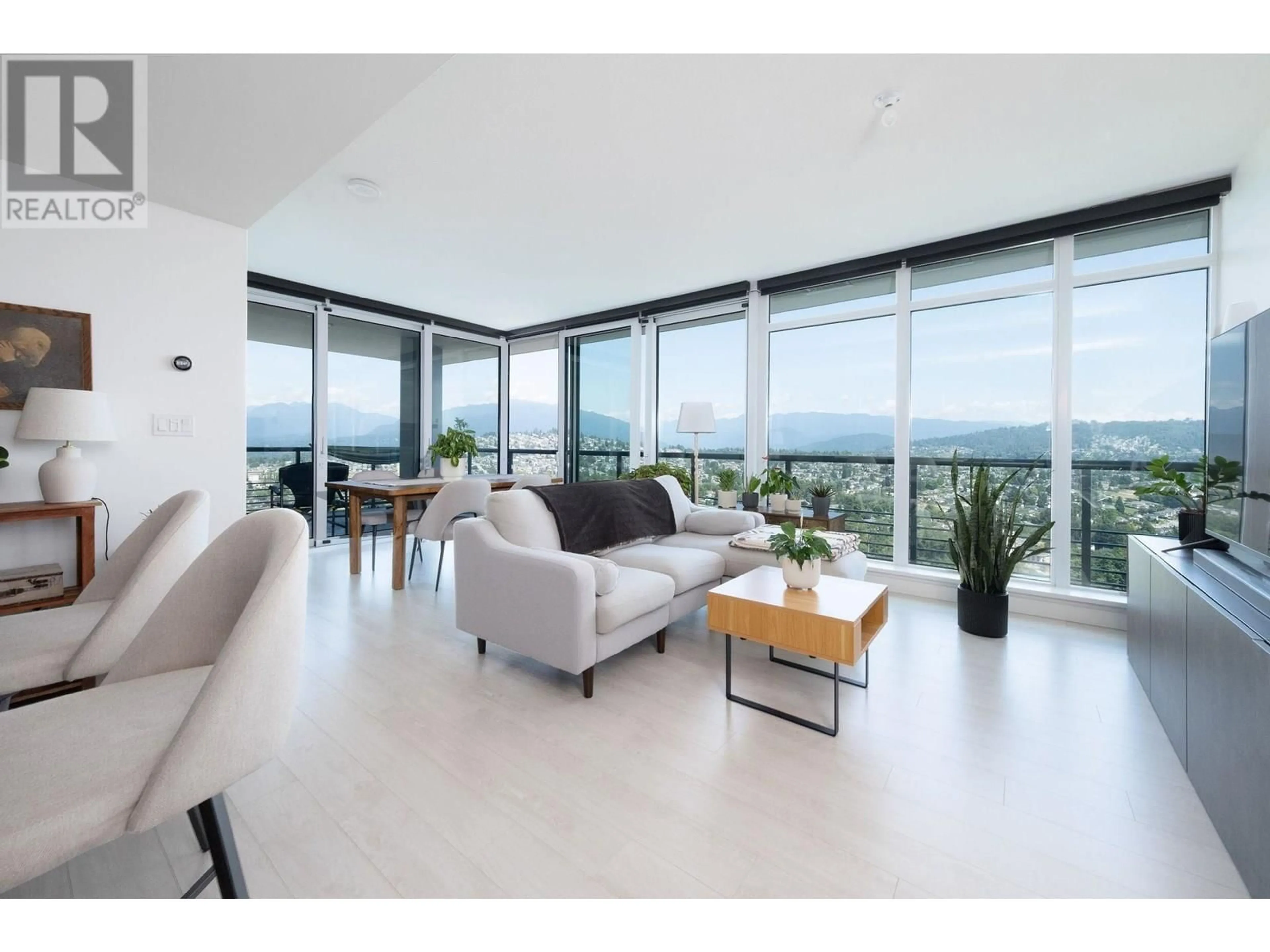 Living room with furniture, unknown for 4103 - 4720 LOUGHEED HIGHWAY, Burnaby British Columbia V5C0M8