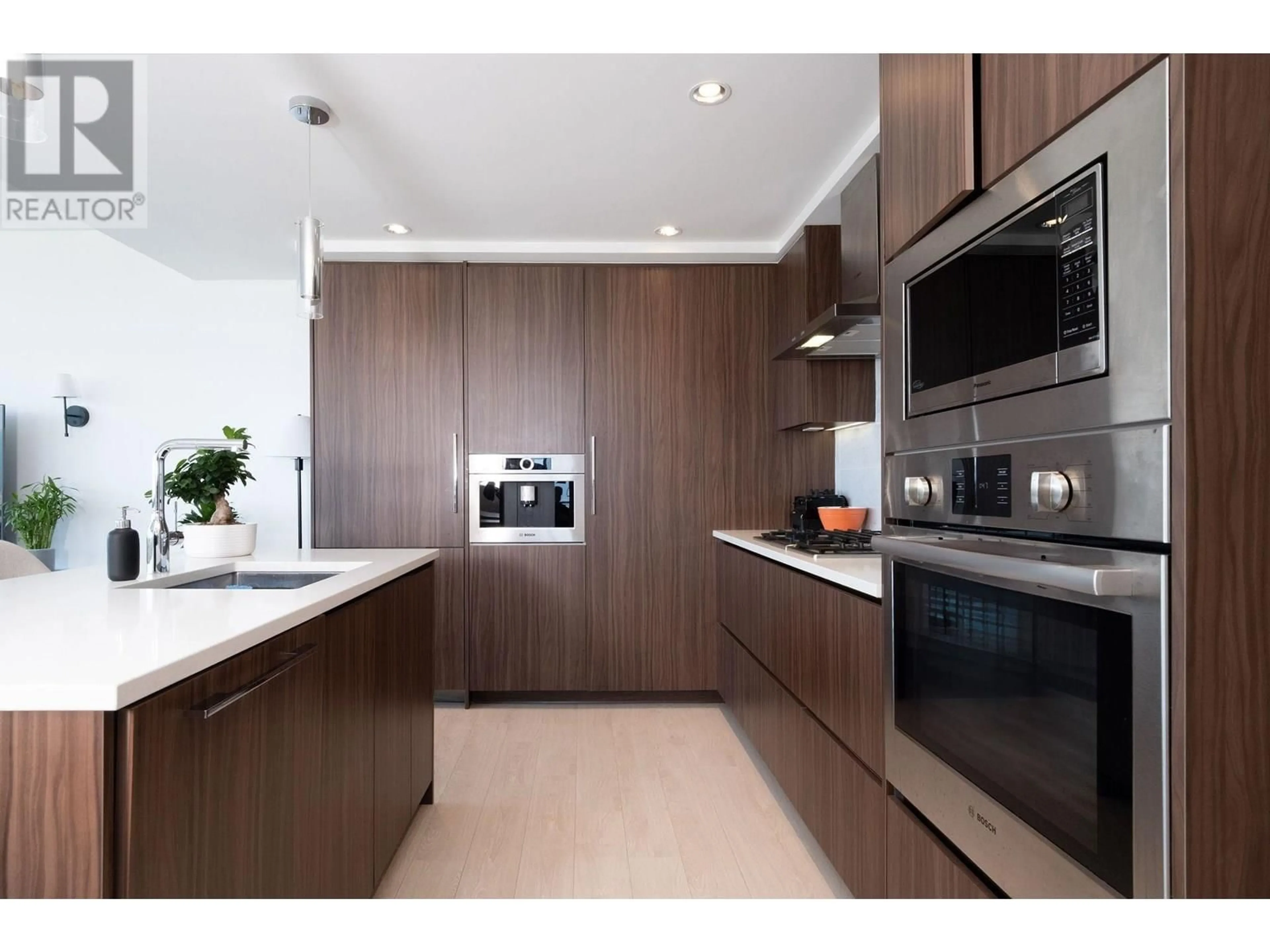 Unknown for 4103 - 4720 LOUGHEED HIGHWAY, Burnaby British Columbia V5C0M8