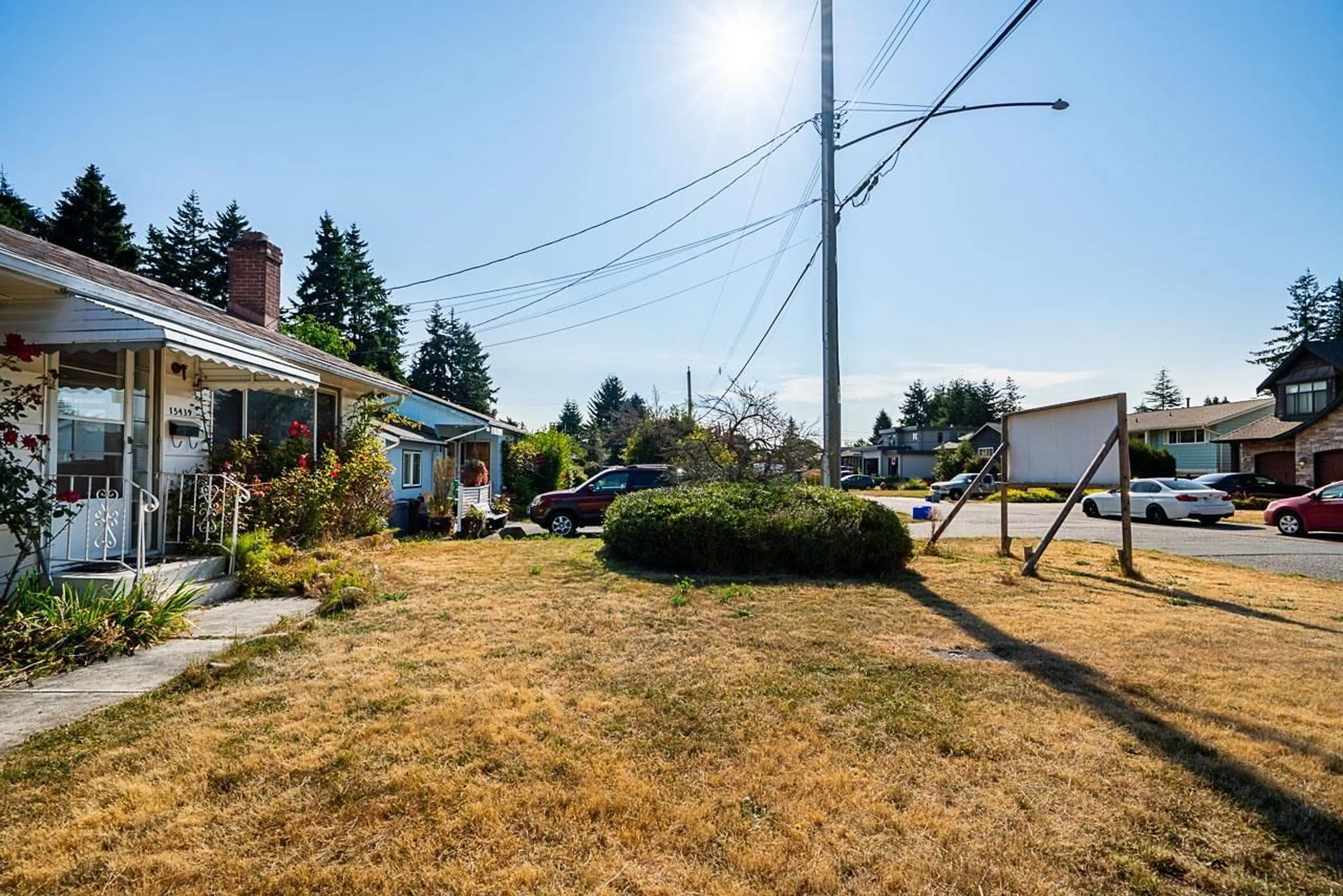 Patio, street for 15439 OXENHAM, White Rock British Columbia V4B2J3