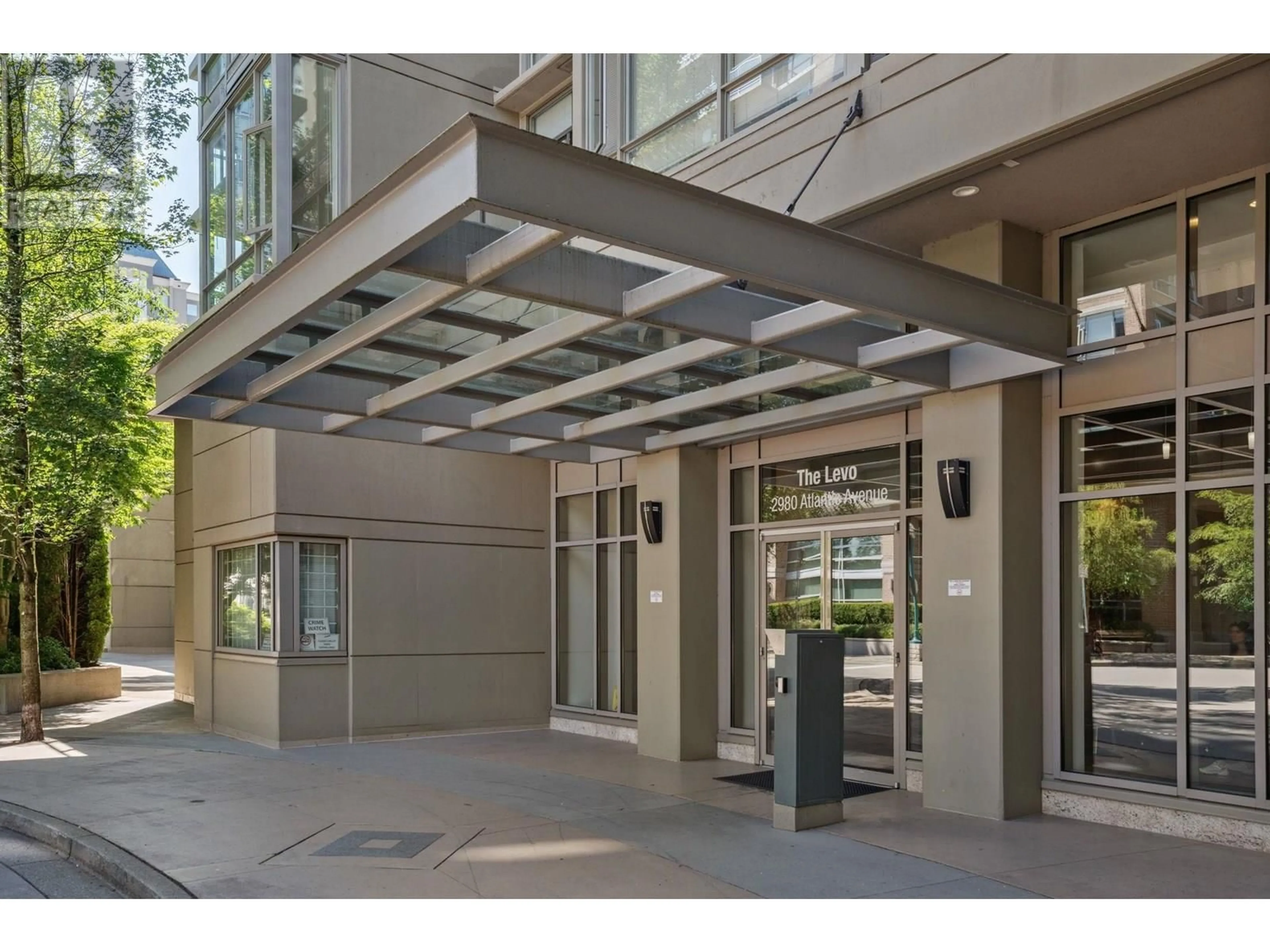 Indoor foyer for 3502 - 2980 ATLANTIC AVENUE, Coquitlam British Columbia V3B0G2