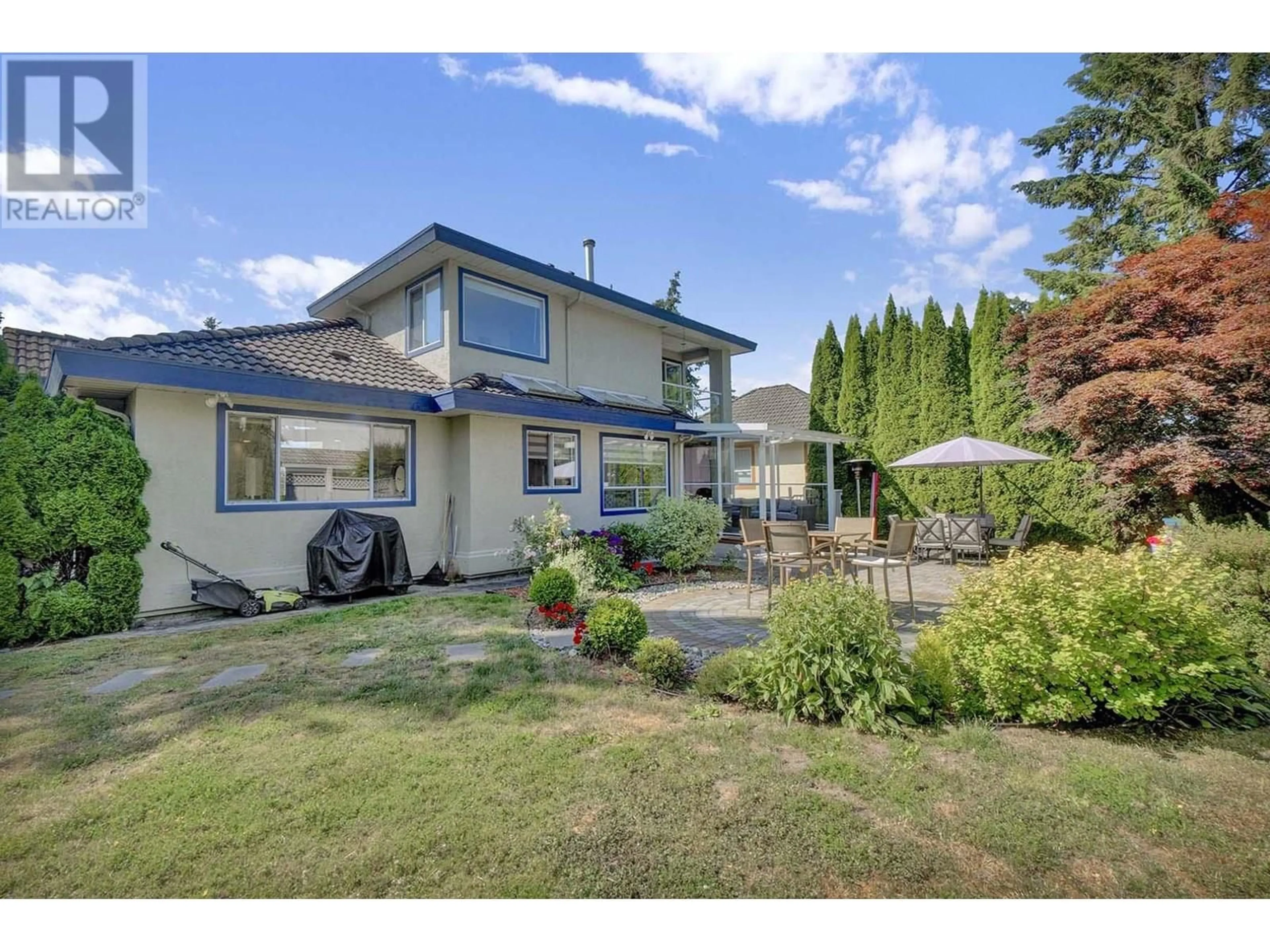 A pic from outside/outdoor area/front of a property/back of a property/a pic from drone, street for 1512 EAGLE MOUNTAIN DRIVE, Coquitlam British Columbia V3E2Y6