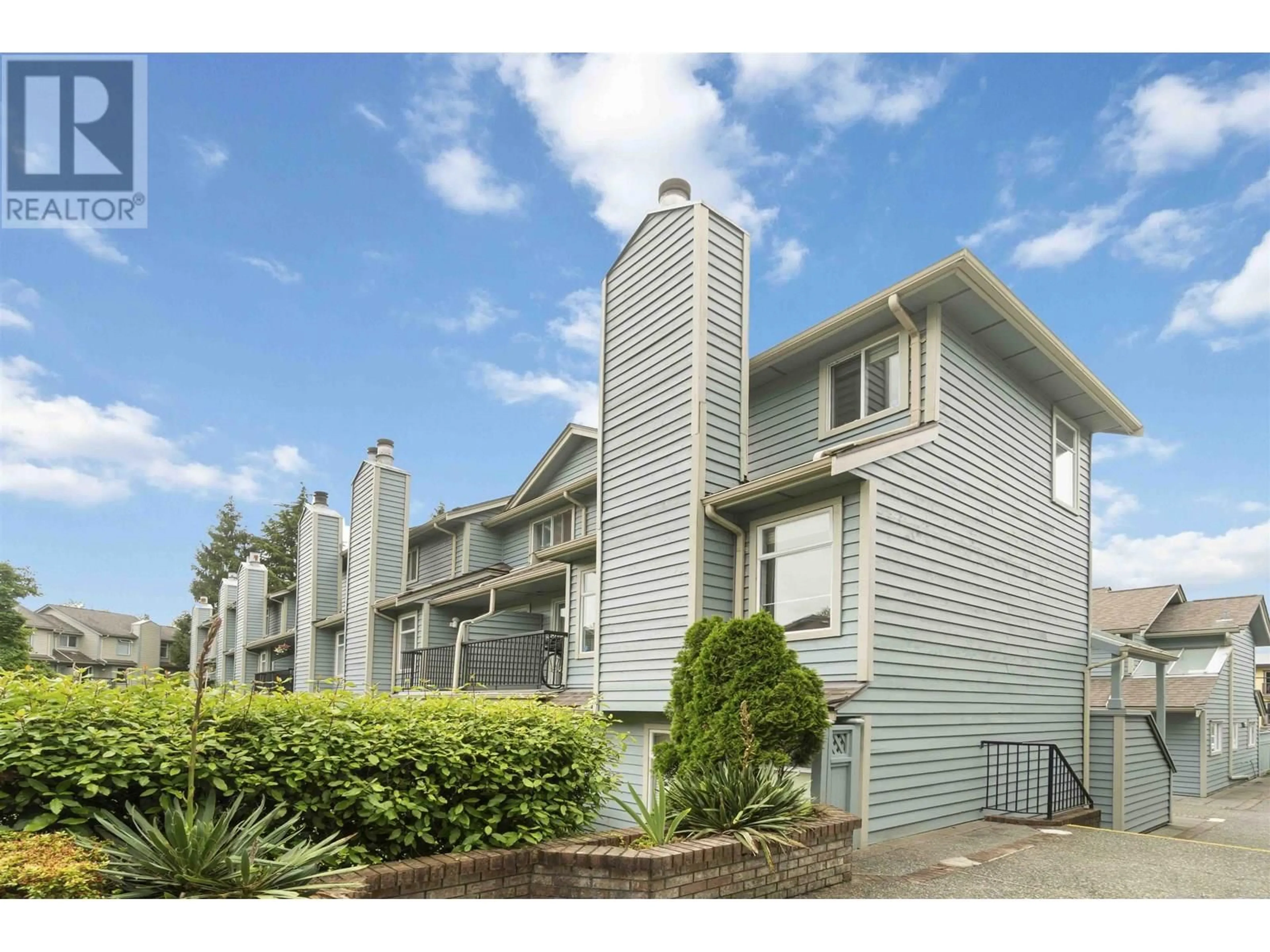 Unknown for 8 - 7150 BARNET ROAD, Burnaby British Columbia V5A4S6