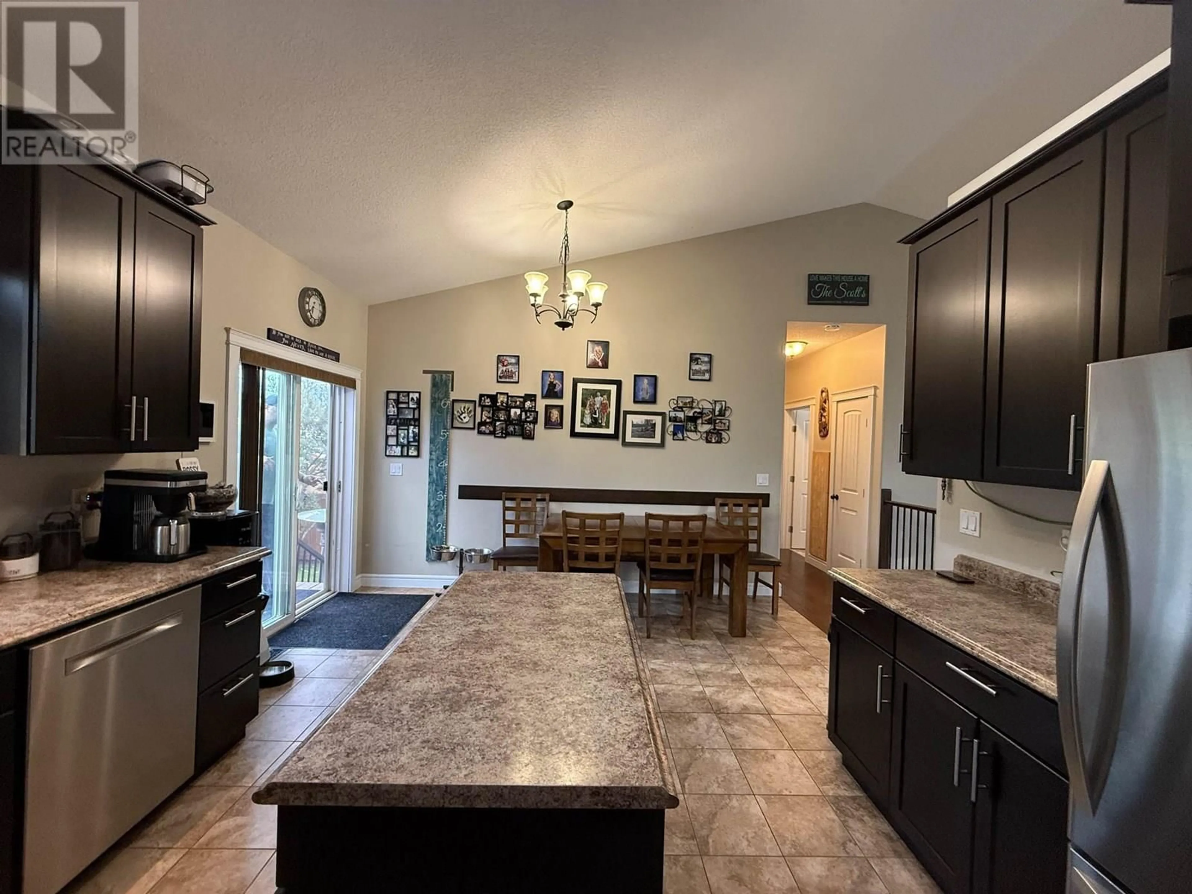 Open concept kitchen, ceramic/tile floor for 11115 108 STREET, Fort St. John British Columbia V1J6H1