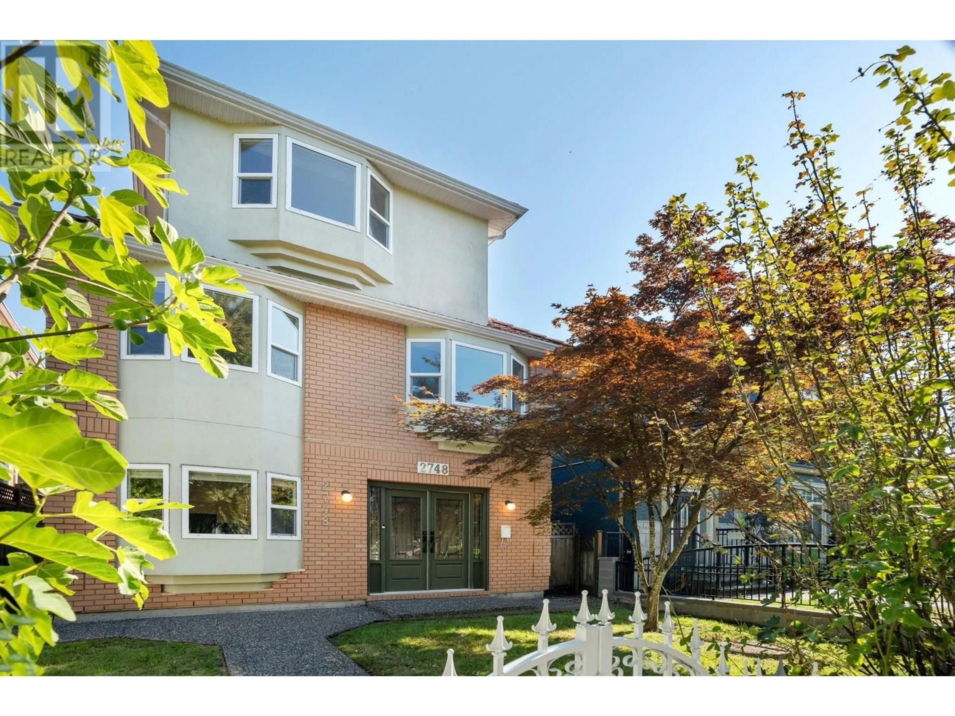 Unknown for 2748 23RD AVENUE, Vancouver British Columbia V5R1A8