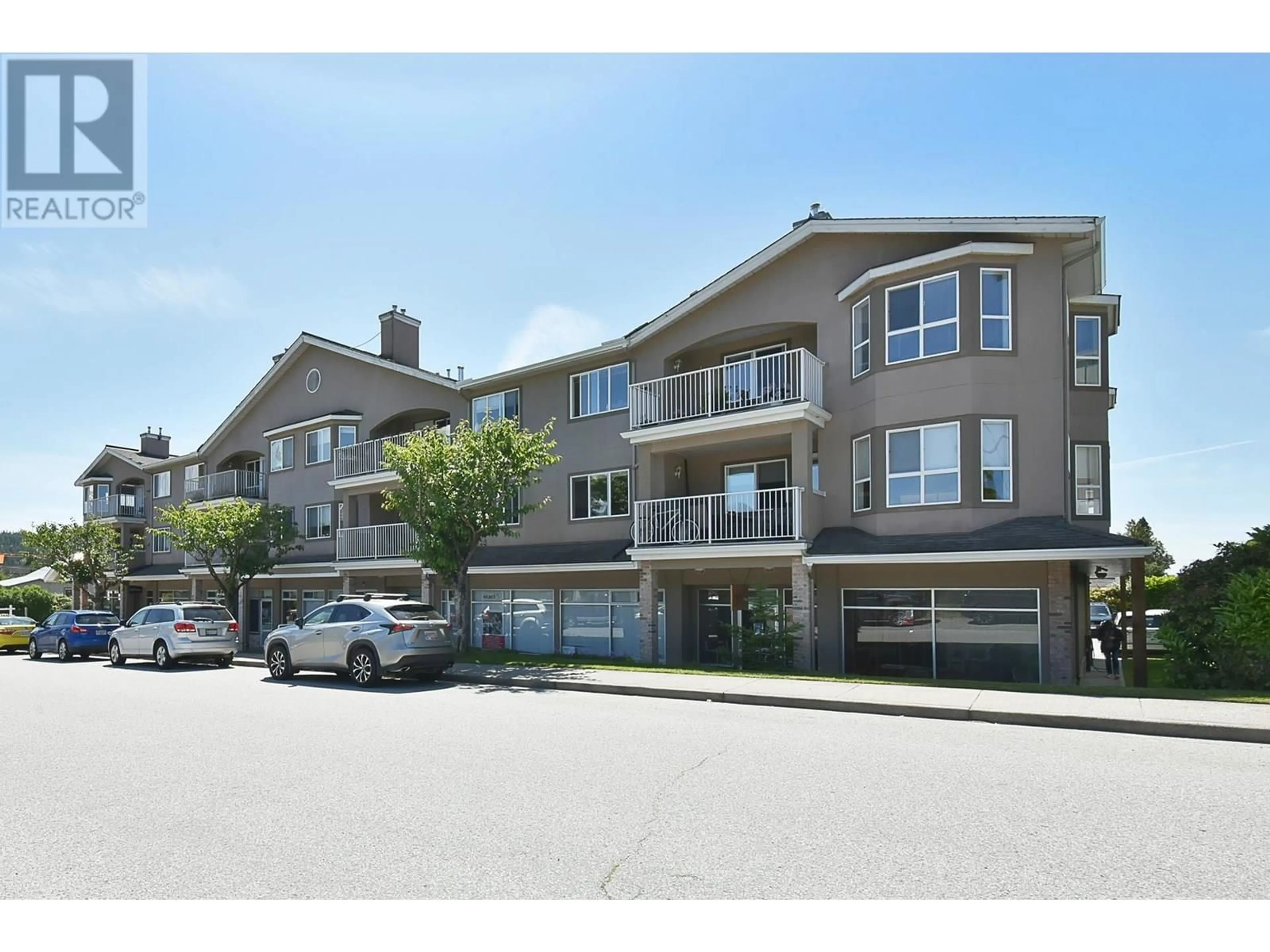 Unknown for 204 - 5711 MERMAID STREET, Sechelt British Columbia V7Z0J6