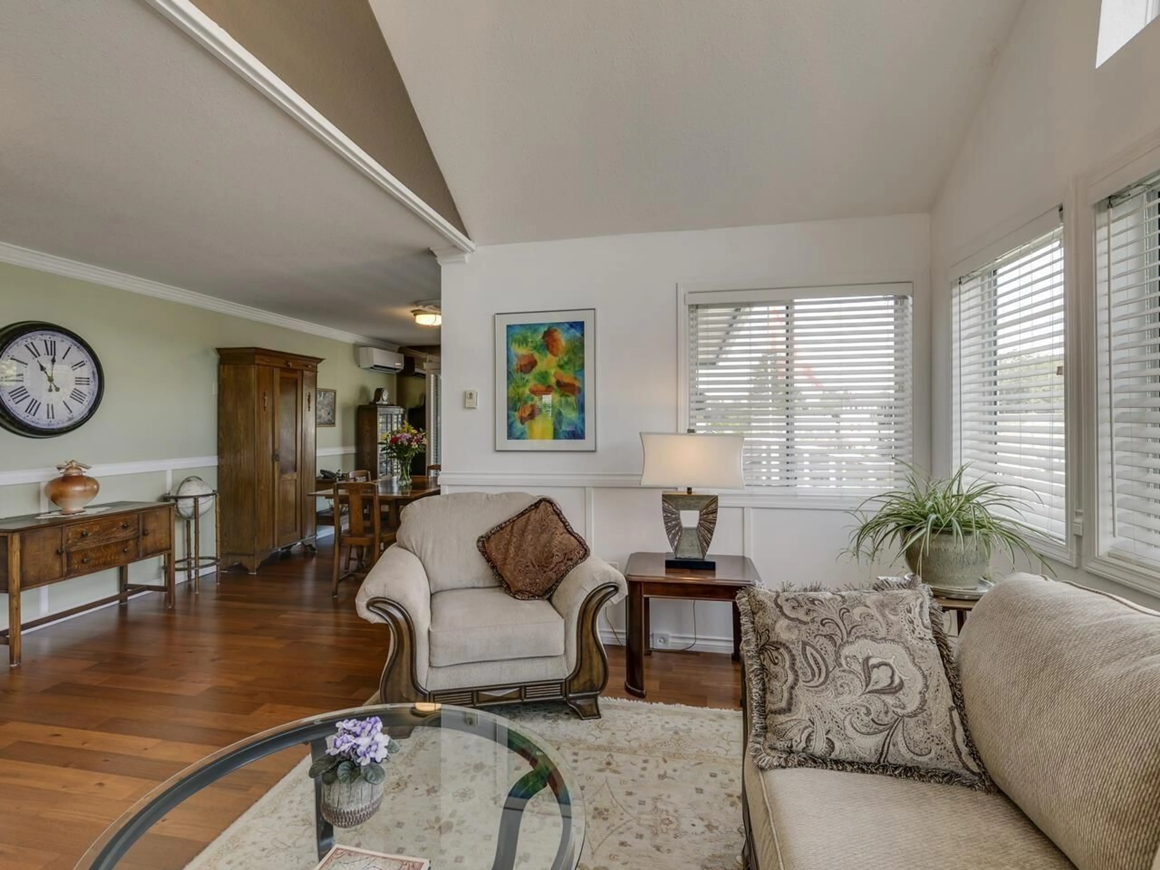 Living room with furniture, wood/laminate floor for 301 - 7500 COLUMBIA, Mission British Columbia V2V4C1