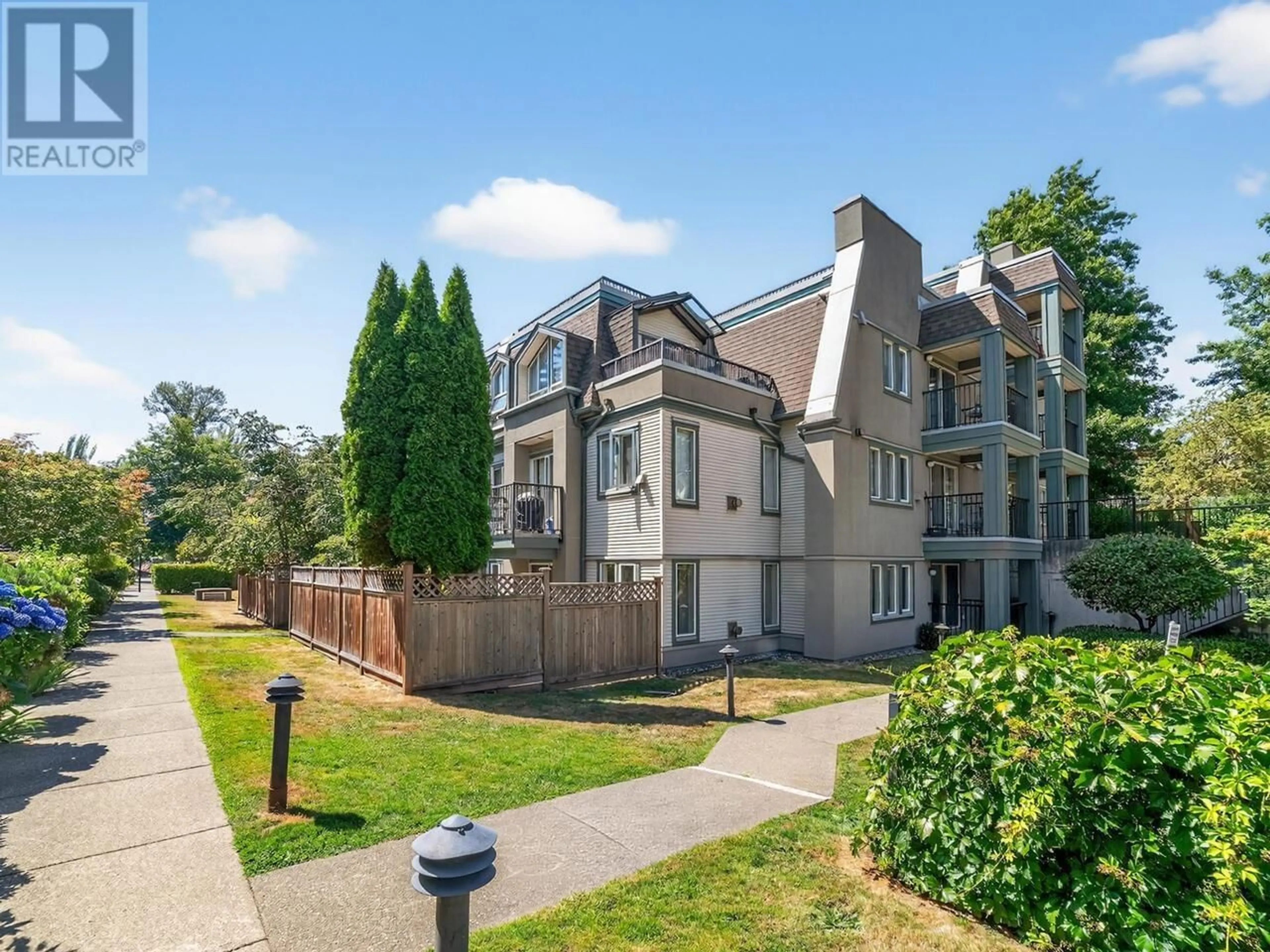 A pic from outside/outdoor area/front of a property/back of a property/a pic from drone, street for 64 - 202 LAVAL STREET, Coquitlam British Columbia V3K6X6
