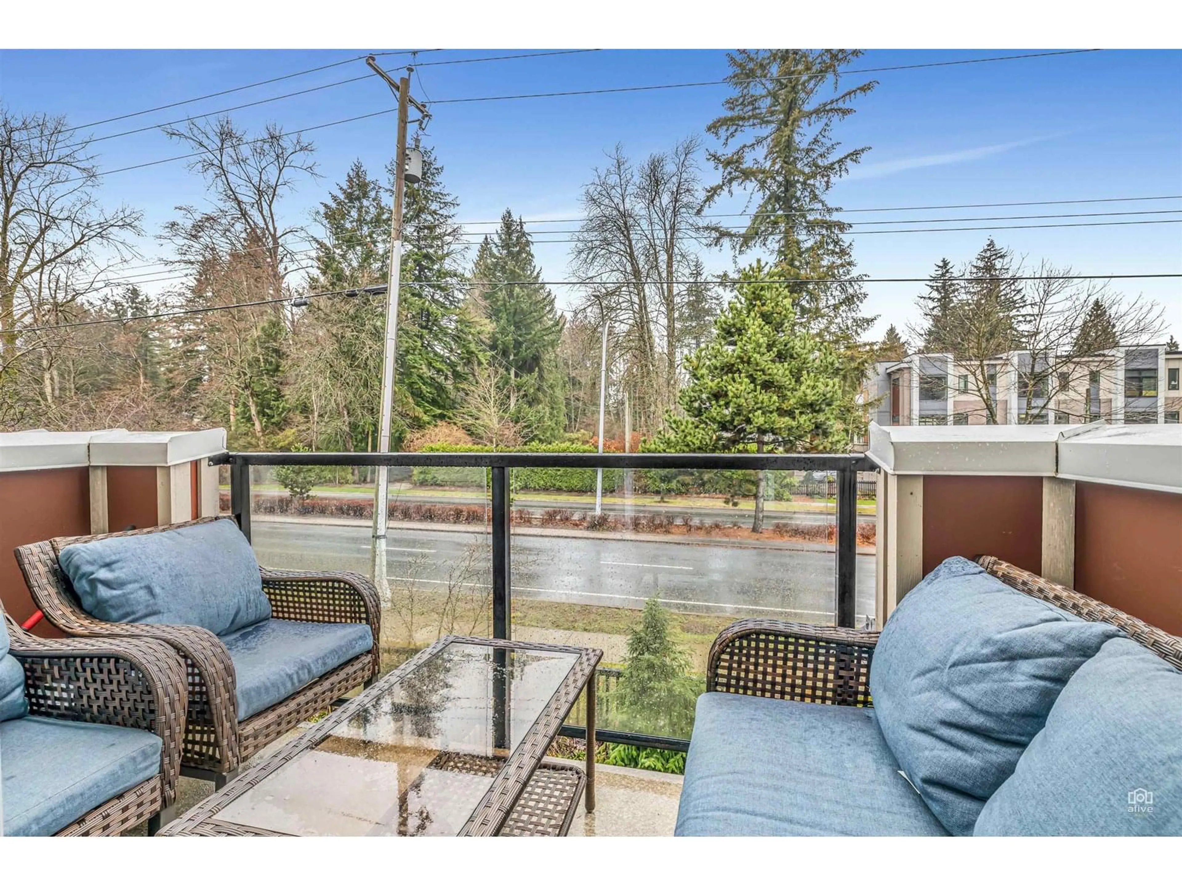 Patio, water/lake/river/ocean view for 10 - 13898 64, Surrey British Columbia V3W1L6