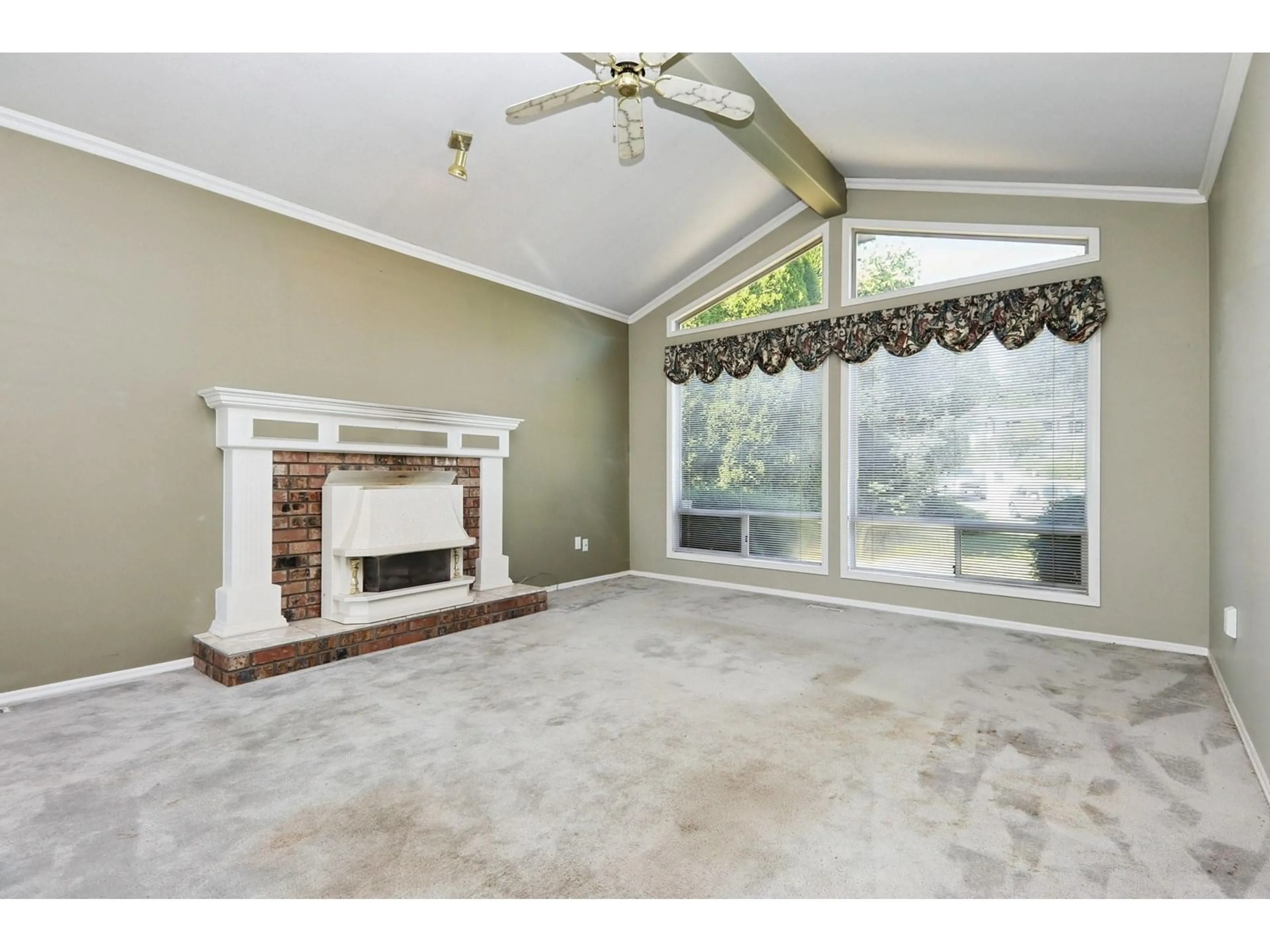 A pic of a room for 34962 MT.BLANCHARD, Abbotsford British Columbia V2S6T5