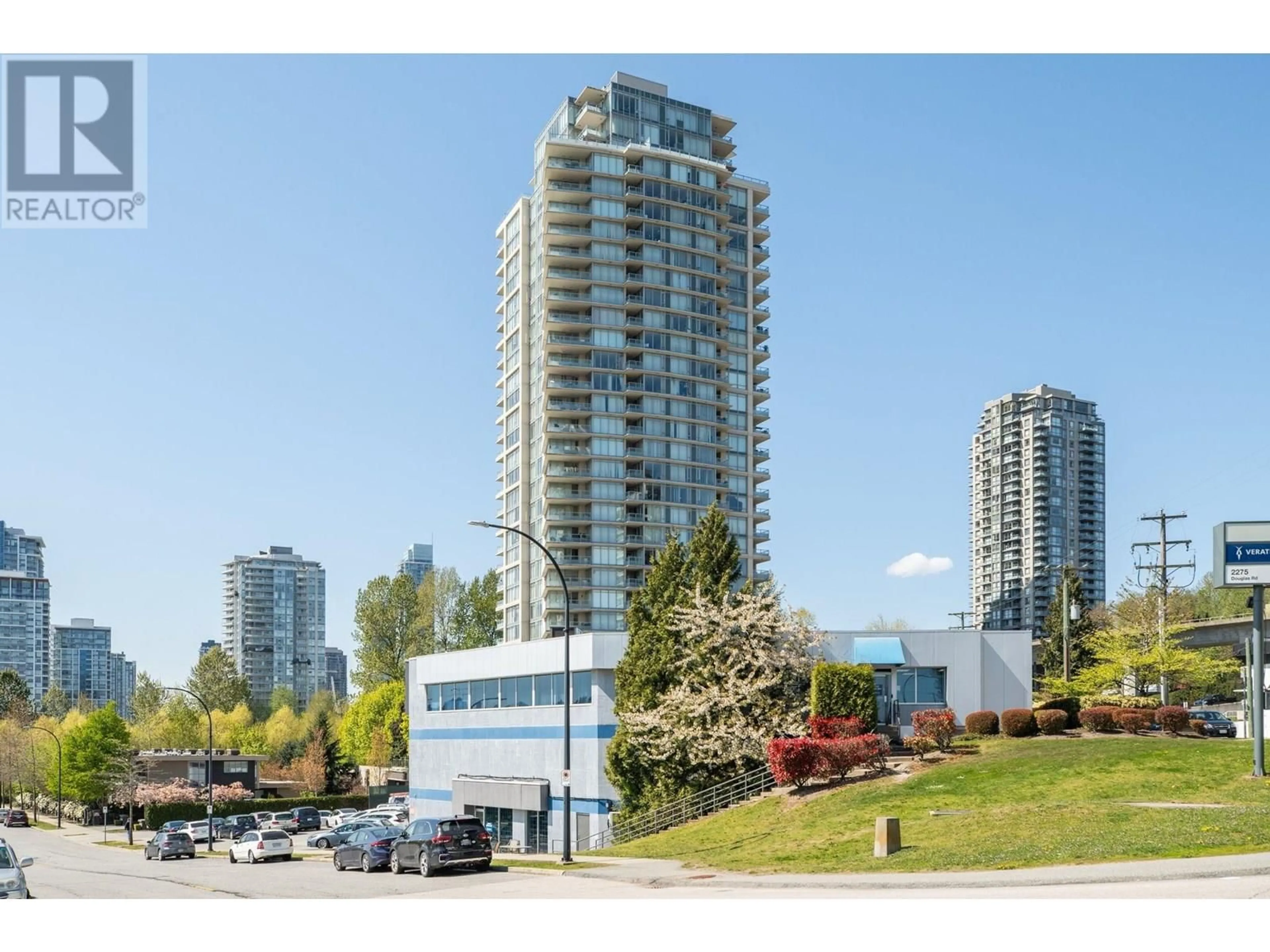 Unknown for 3101 - 2133 DOUGLAS ROAD, Burnaby British Columbia V5C0E9