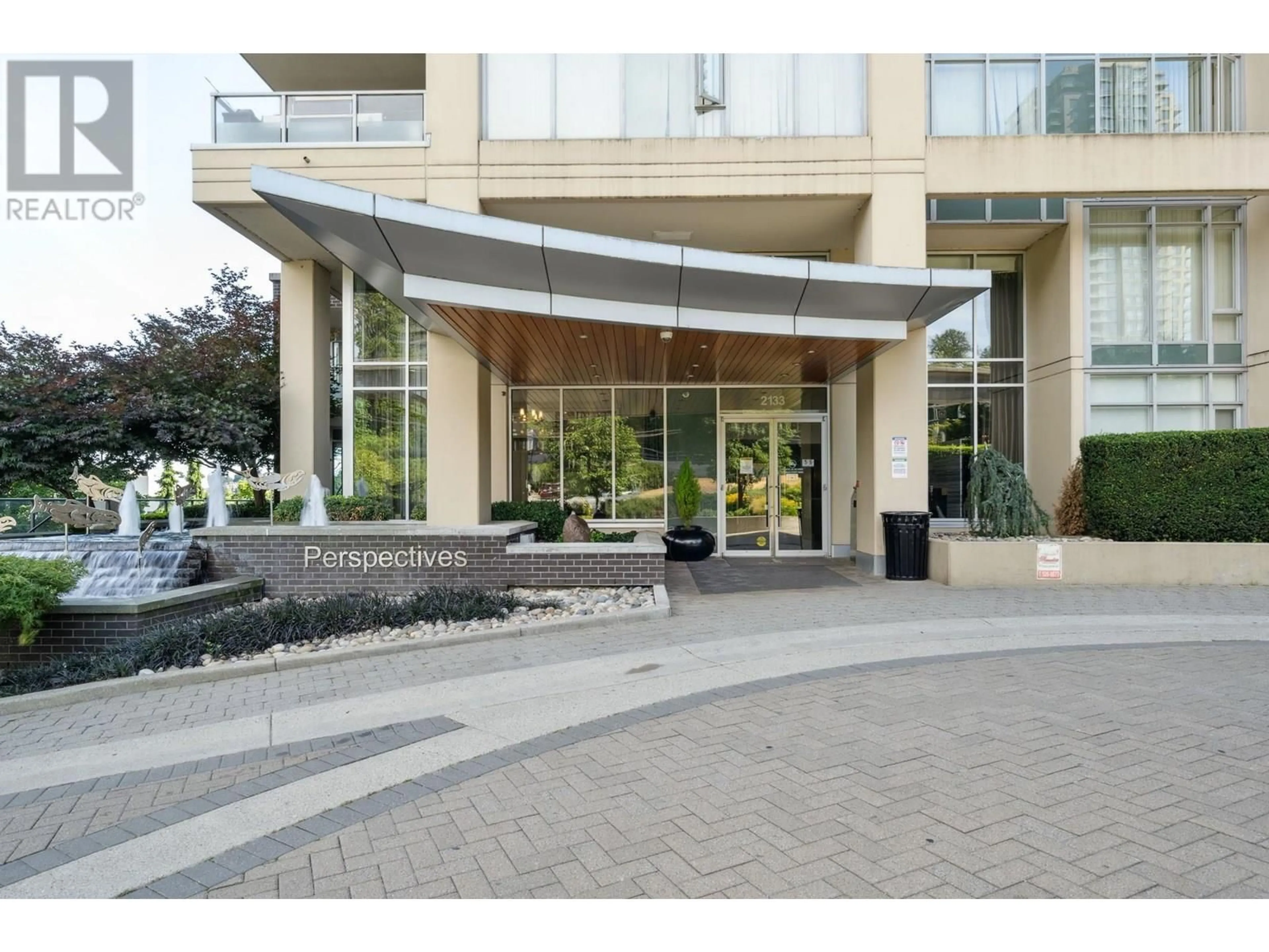 Indoor foyer for 3101 - 2133 DOUGLAS ROAD, Burnaby British Columbia V5C0E9