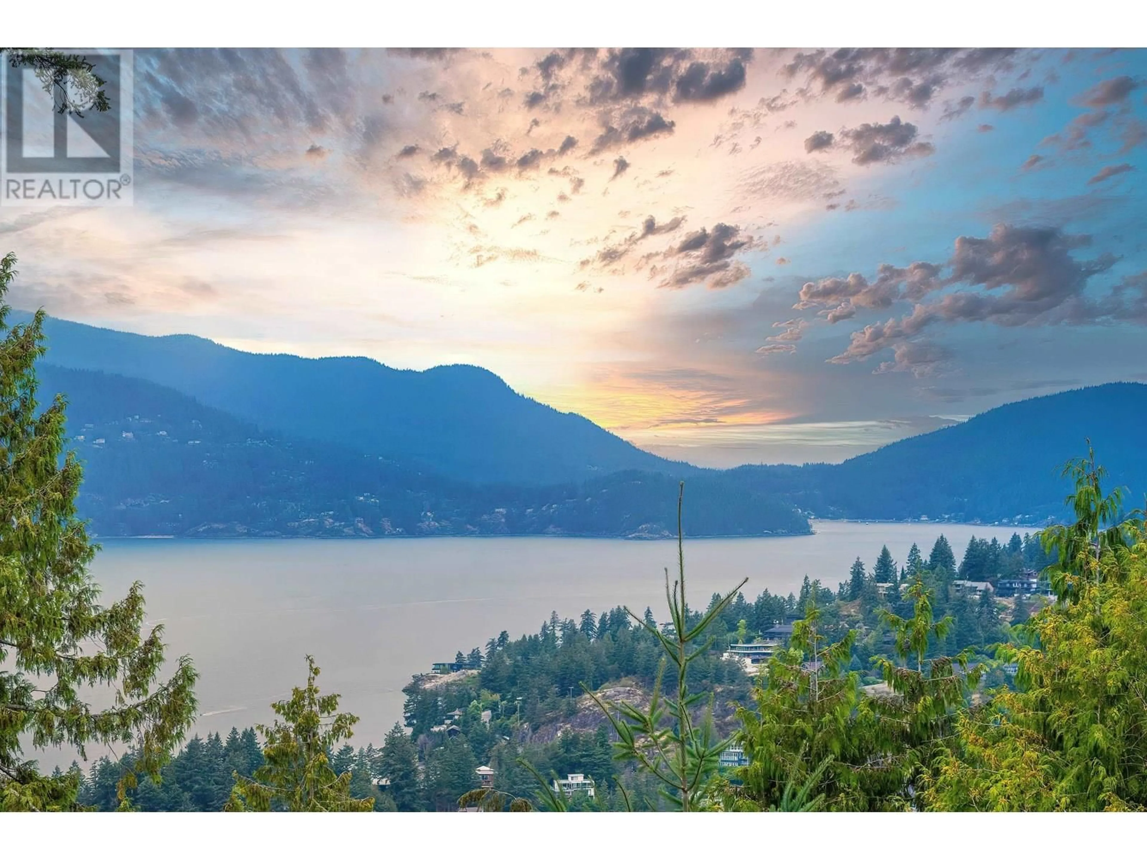 A pic from outside/outdoor area/front of a property/back of a property/a pic from drone, water/lake/river/ocean view for 5343 MONTE BRE CRESCENT, West Vancouver British Columbia V7W3A7