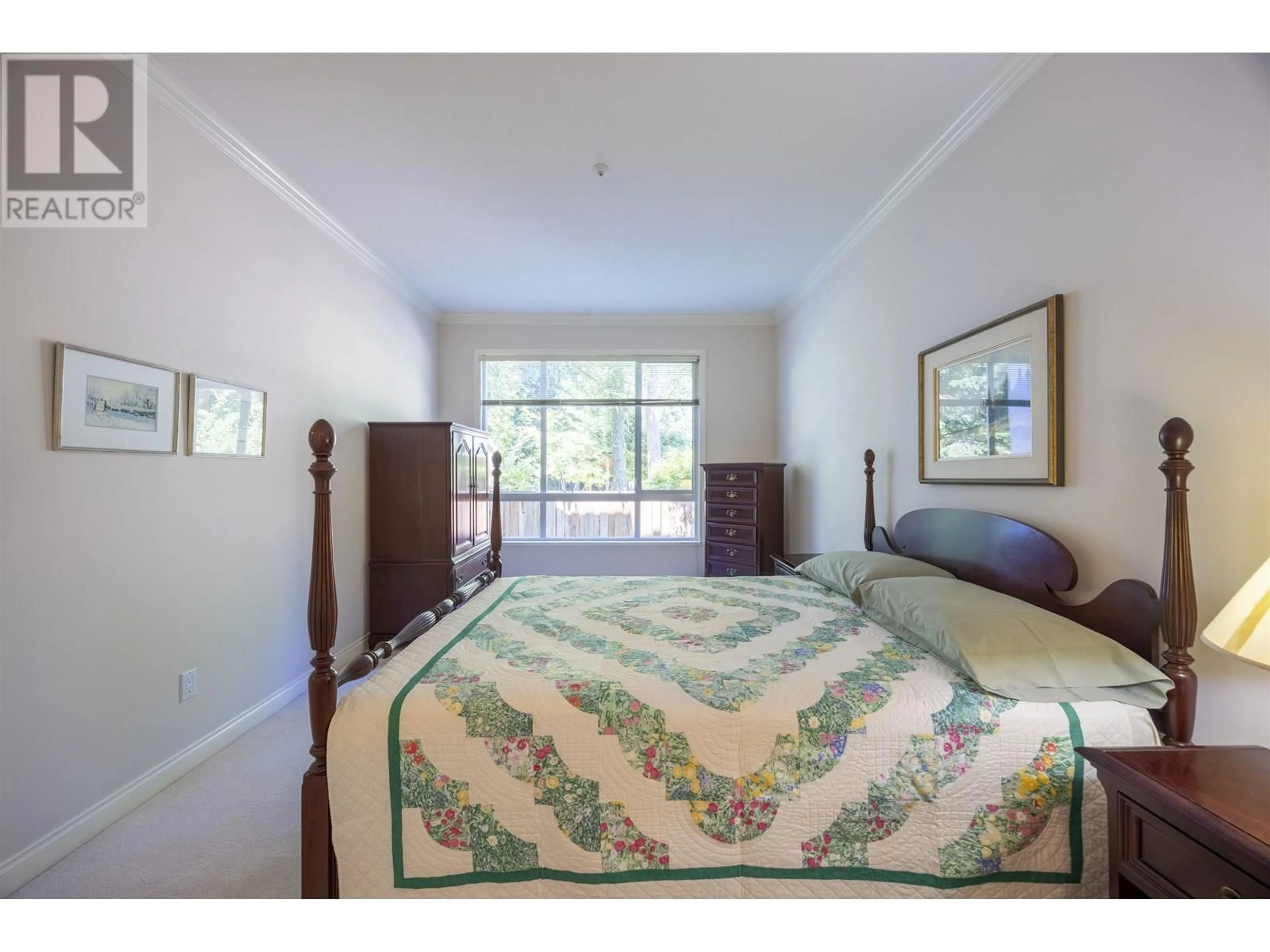 Bedroom with bed, unknown for 225 - 5735 HAMPTON PLACE, Vancouver British Columbia V6T2G8